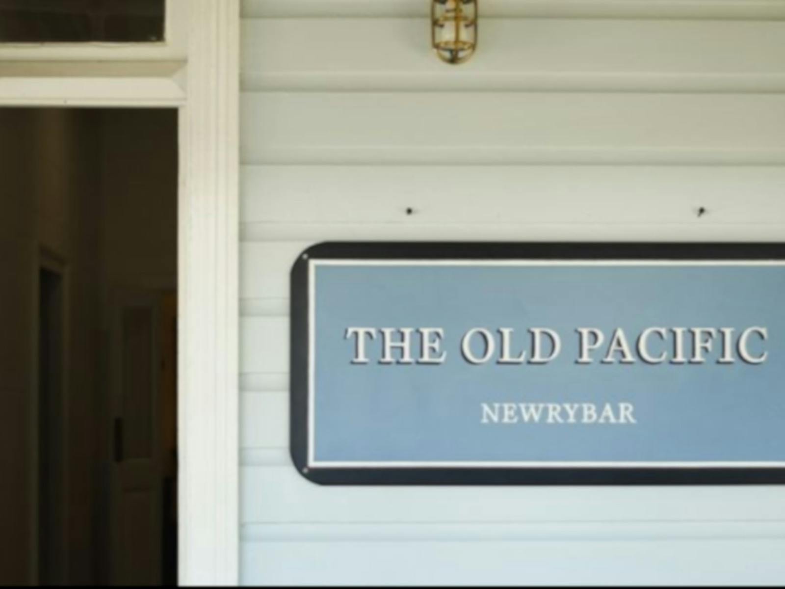 store entrance sign