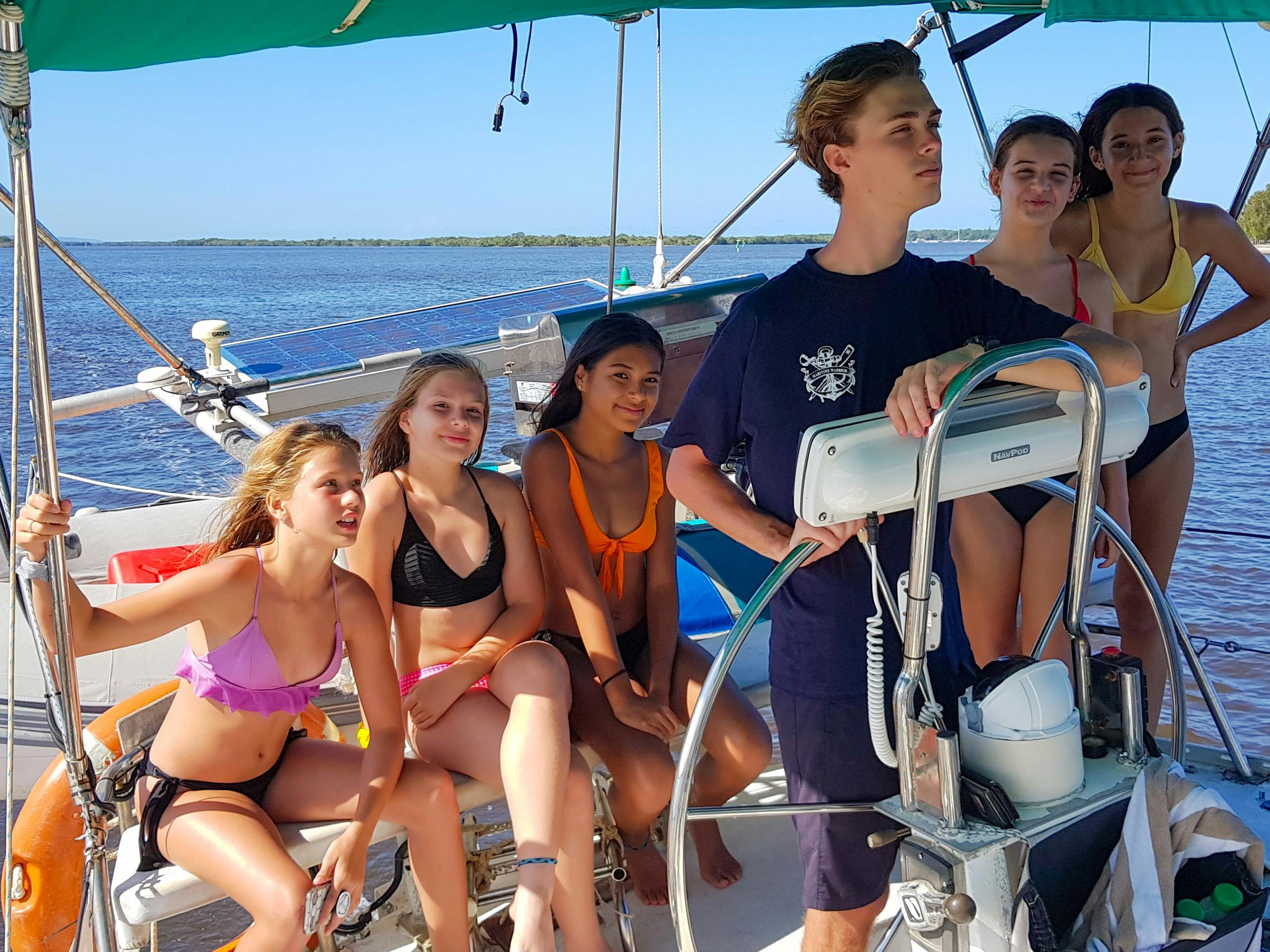 Run Amuk Cruises