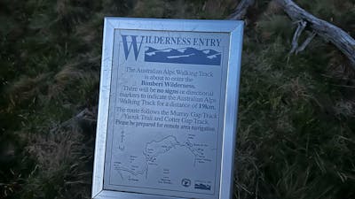 A sign indicating that you are entering a wilderness zone.
