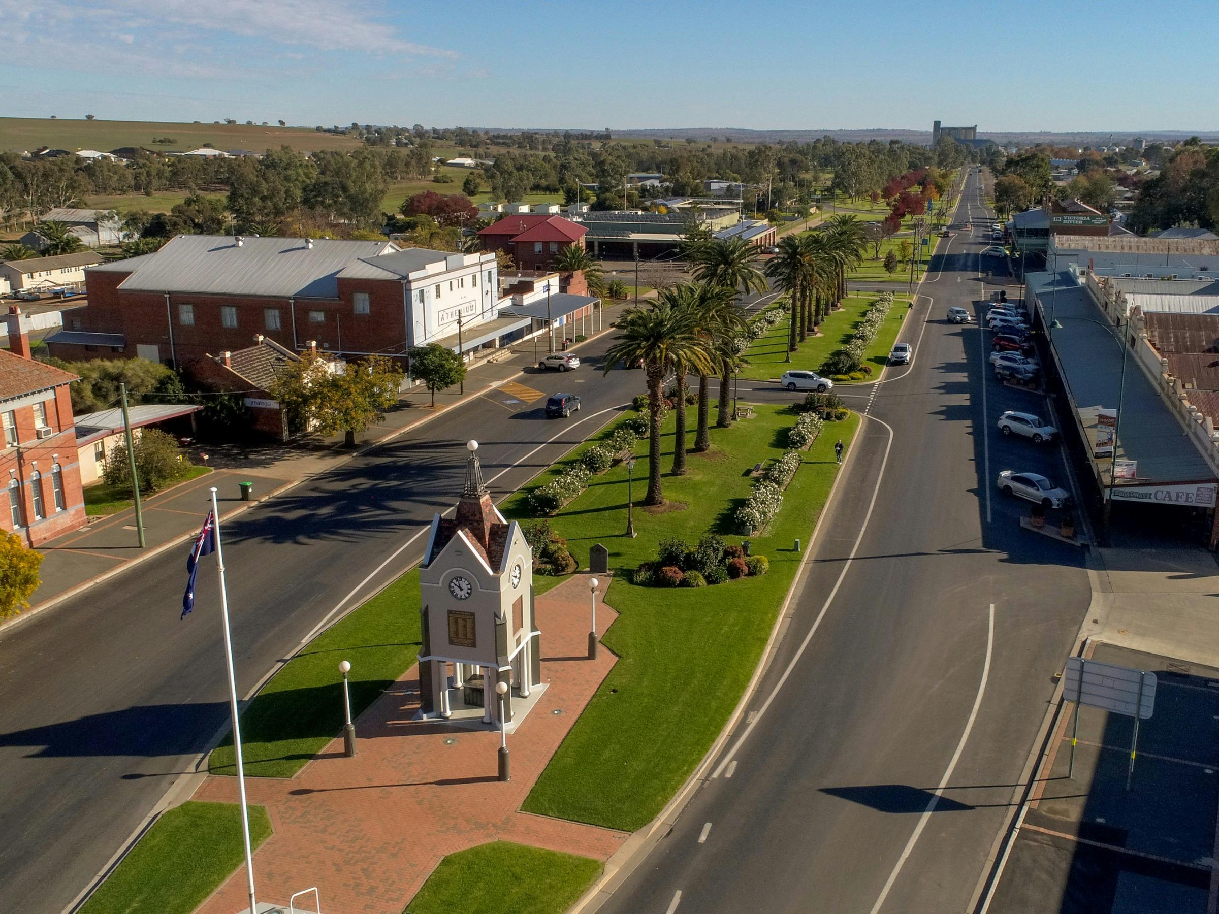 ENJOY EVERY PIECE OF JUNEE