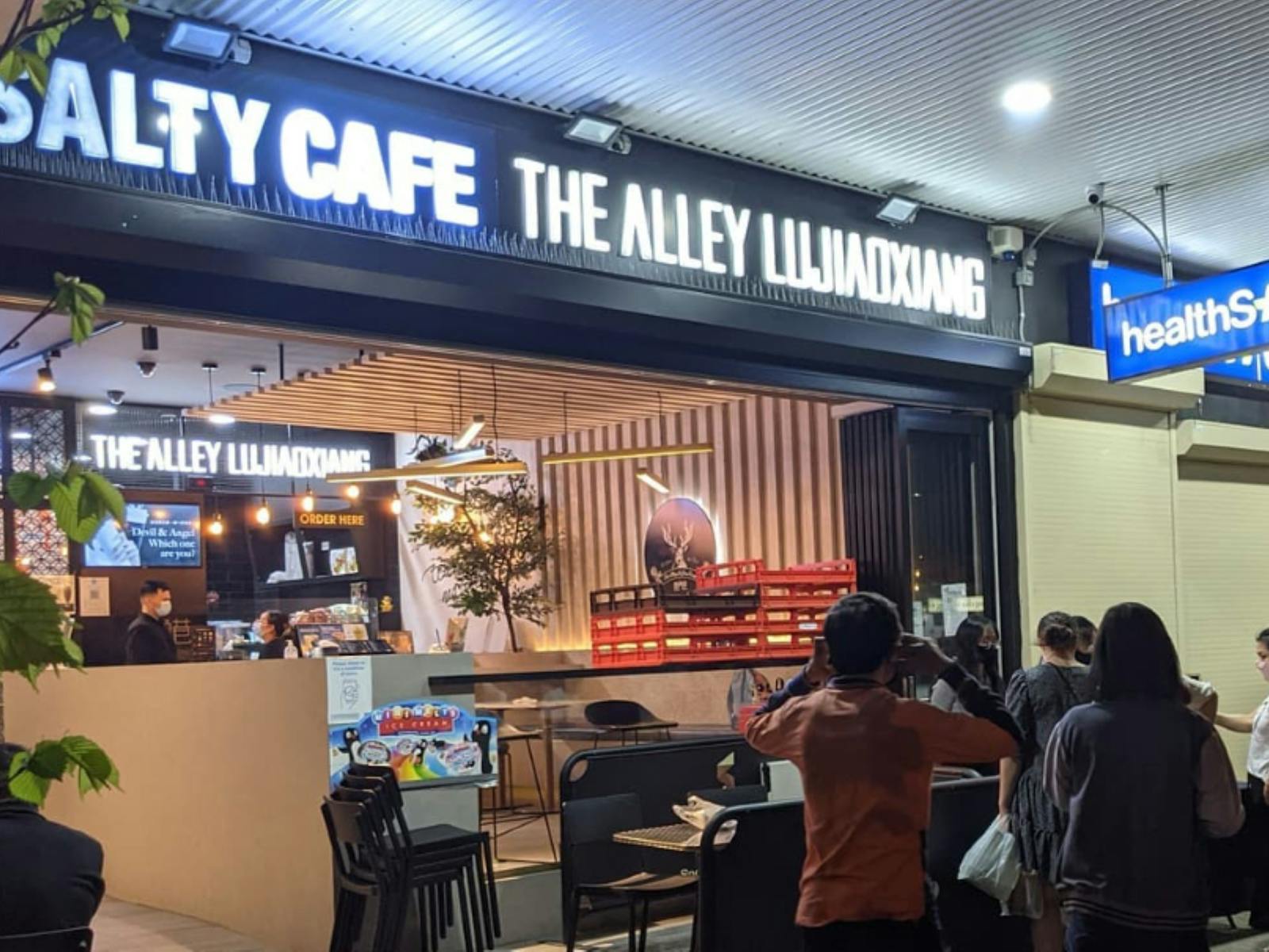 Salty Cafe, Canley Heights