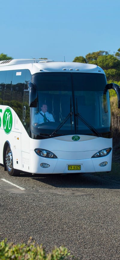 Murrays Coach on the road