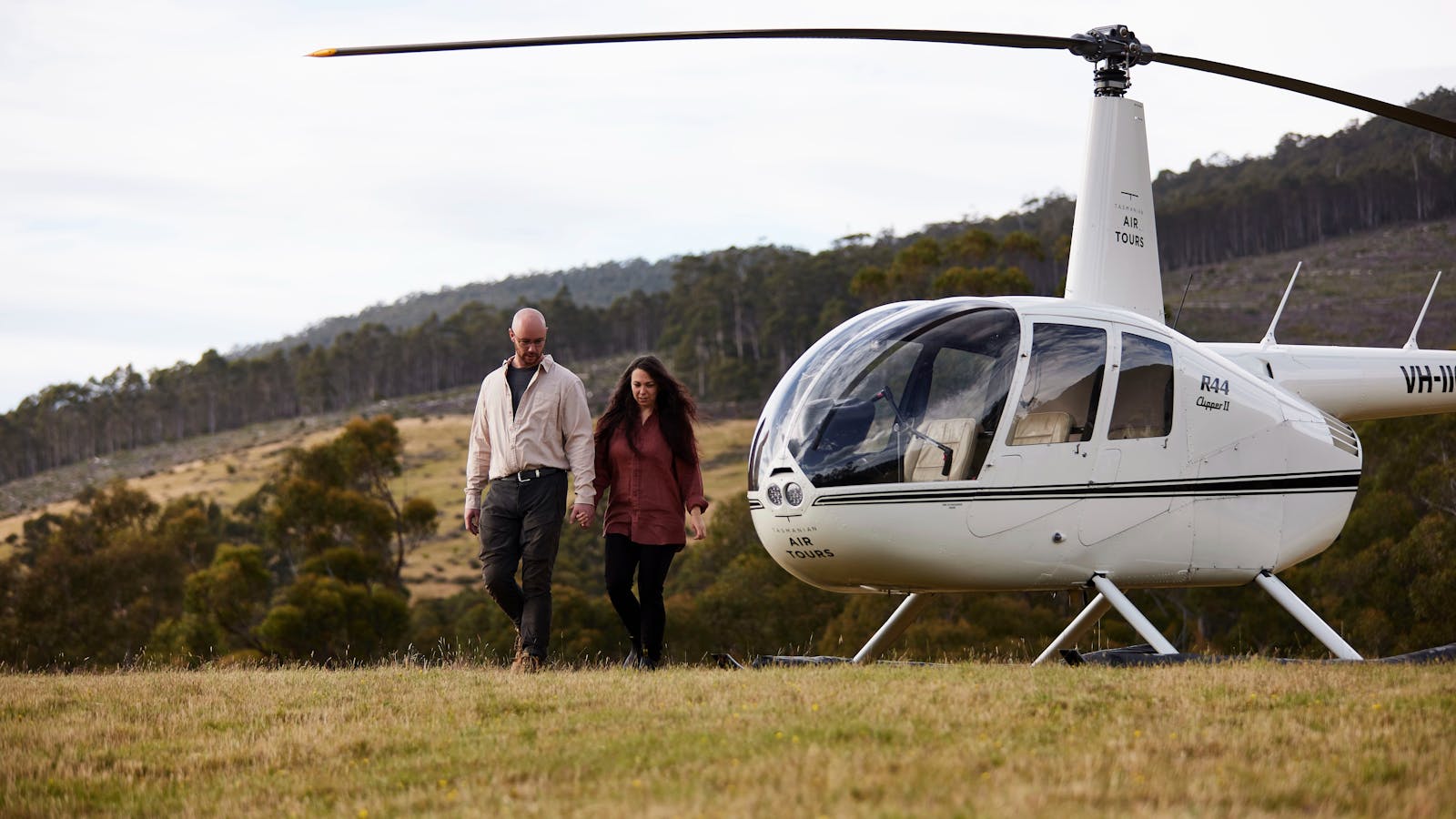 Arrive in style with Tasmanian Air Tours