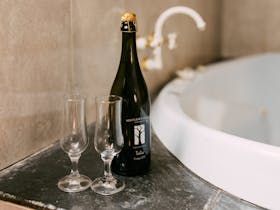 Mintaro Hideaway - Jollys Rest enjoy a  bottle of bubbles in the spa bath