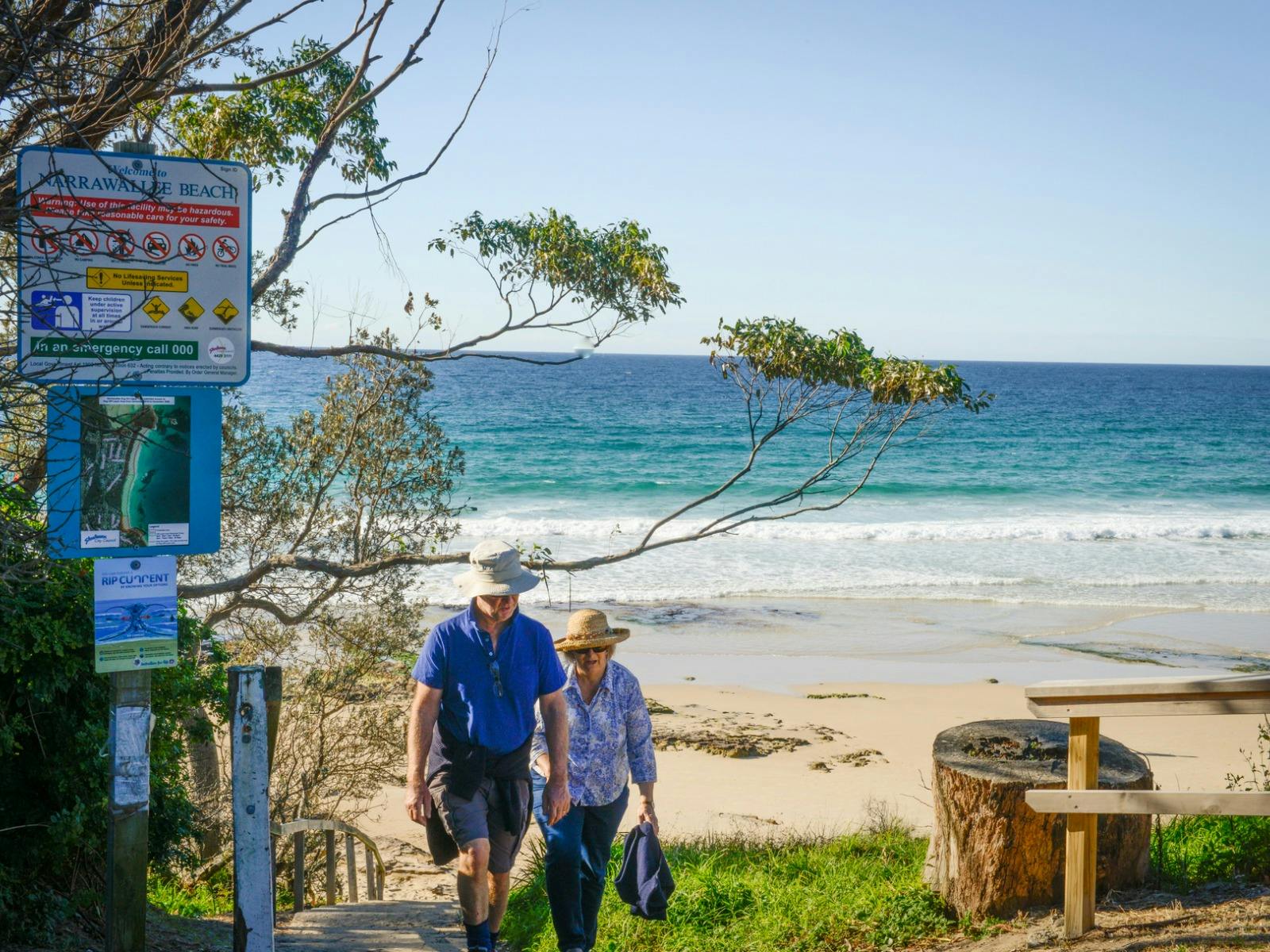 Barrierefreier Weg zum Narrawallee Beach