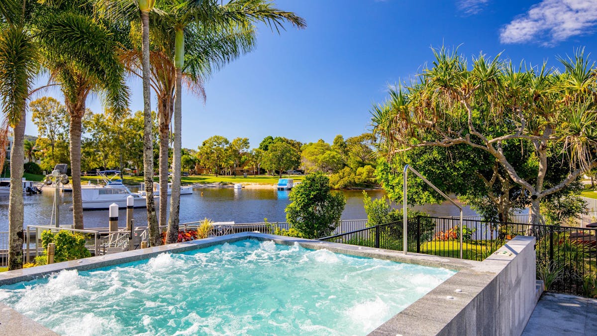 Culgoa Point Poolside Spa Culgoa Point Poolside Spa