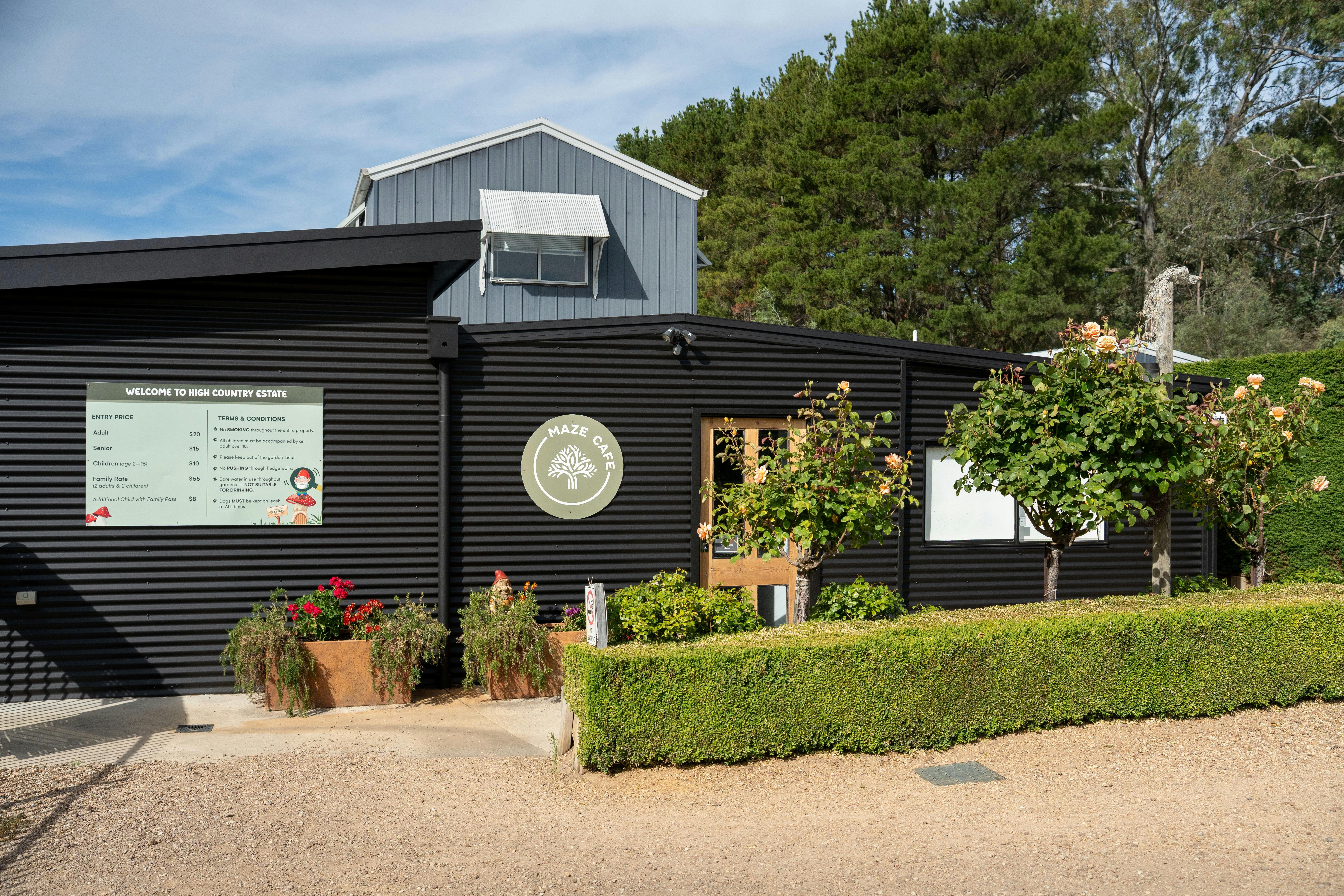 Our Maze Café offers delicious homemade meals, freshly brewed coffee, sweet treats, and the warm hos