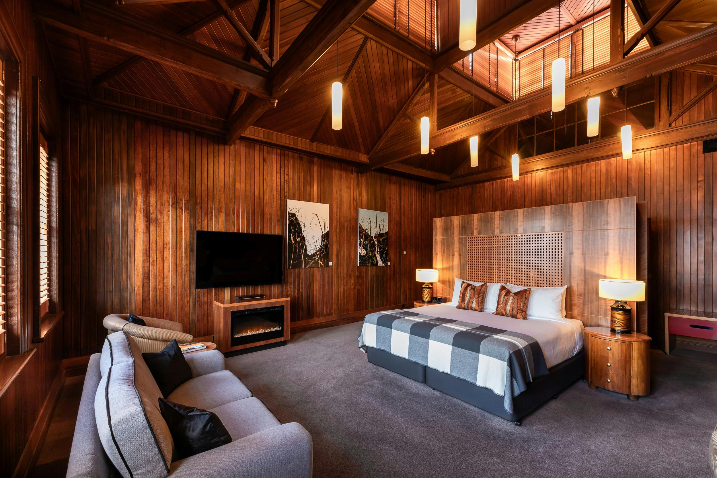 The Henry Jones Suite image