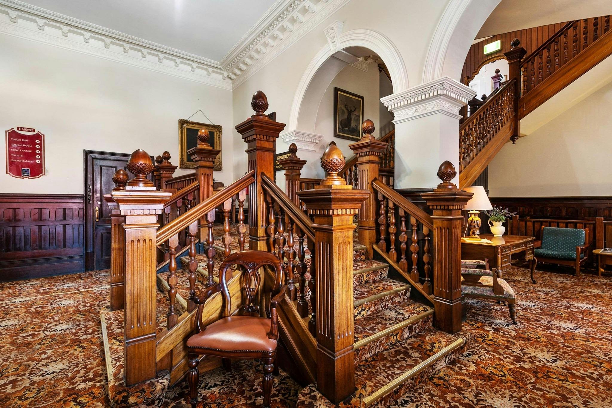 Empire Hotel