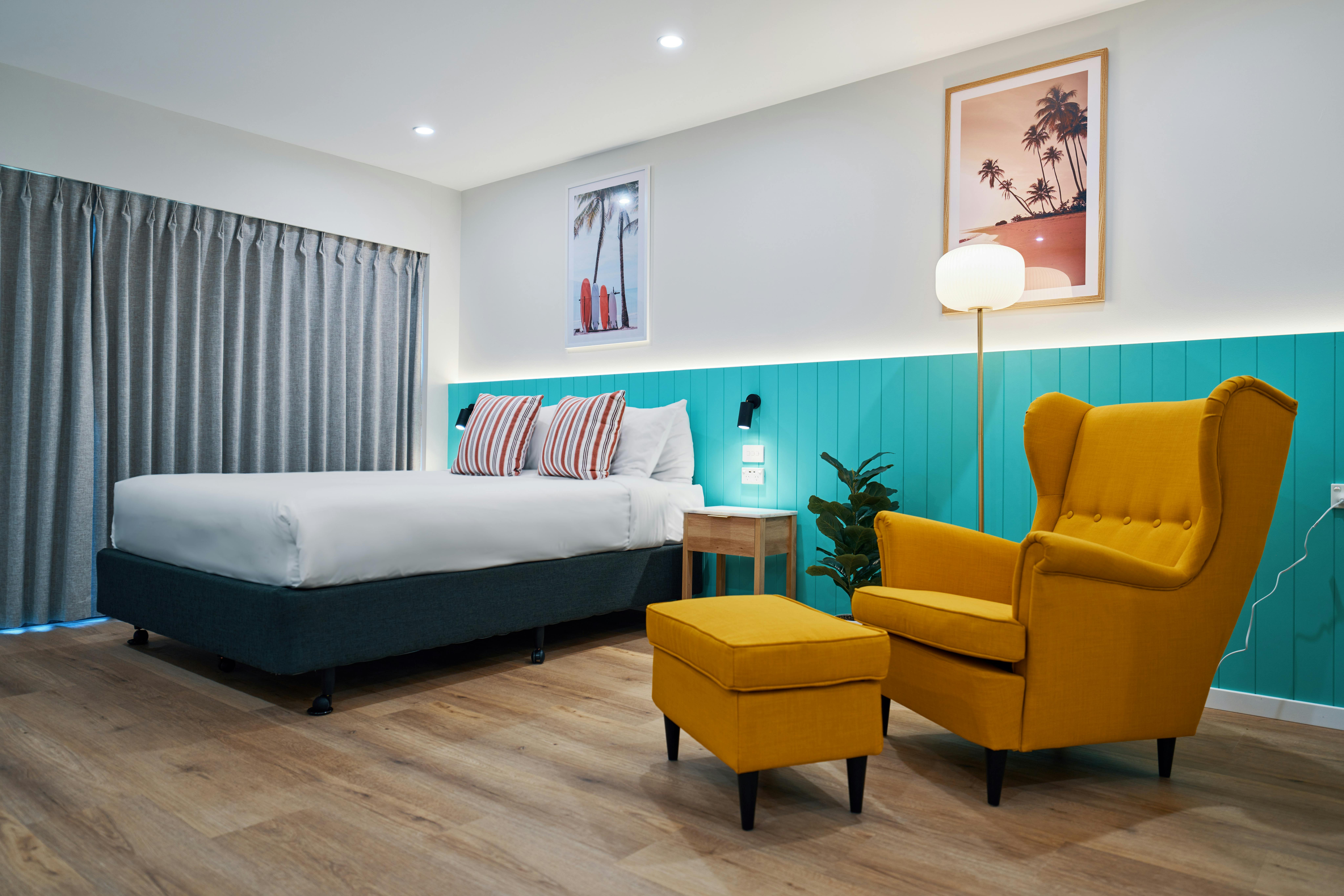 Deluxe Queen Room