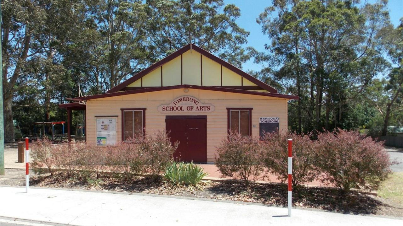 Tomerong Hall