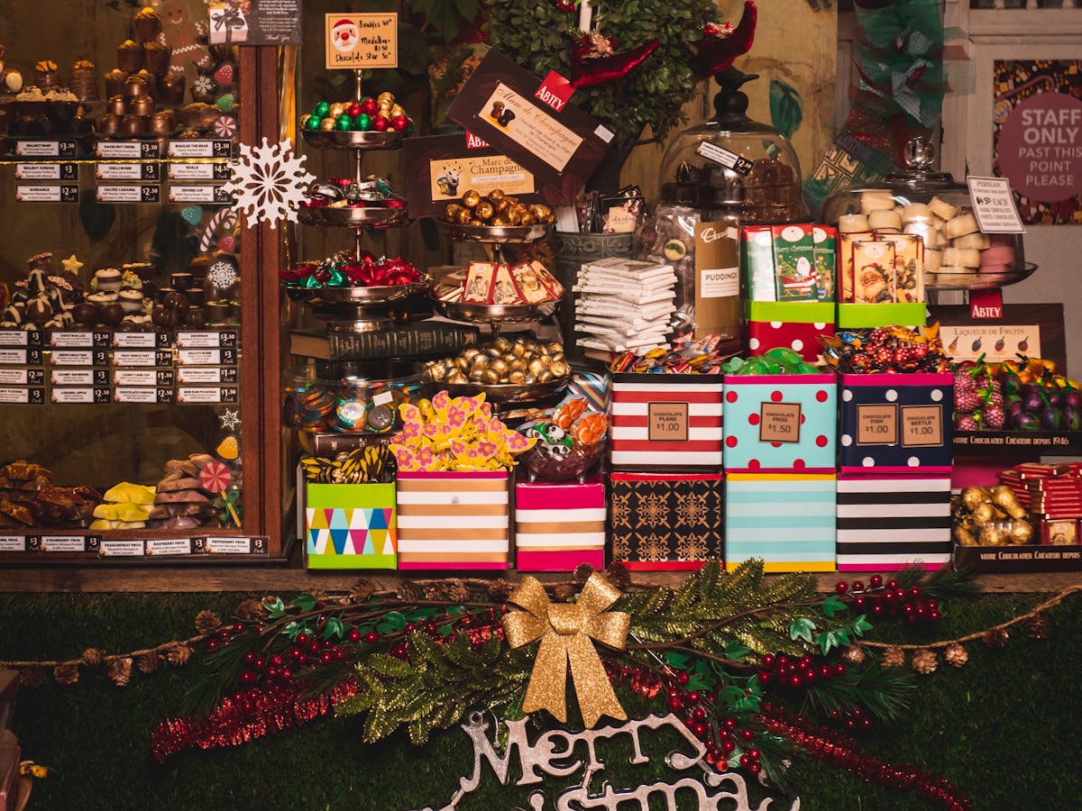 Christmas Shop