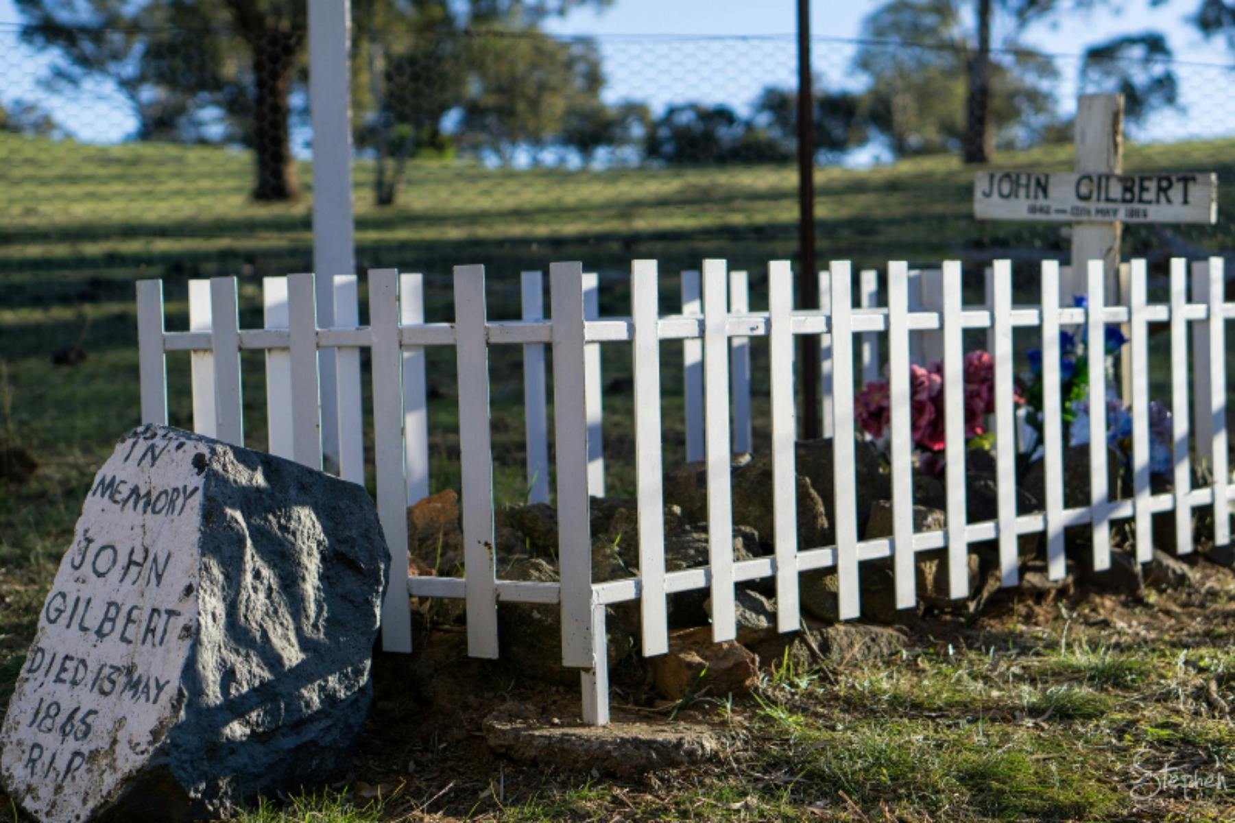 Johnny Gilberts Grave