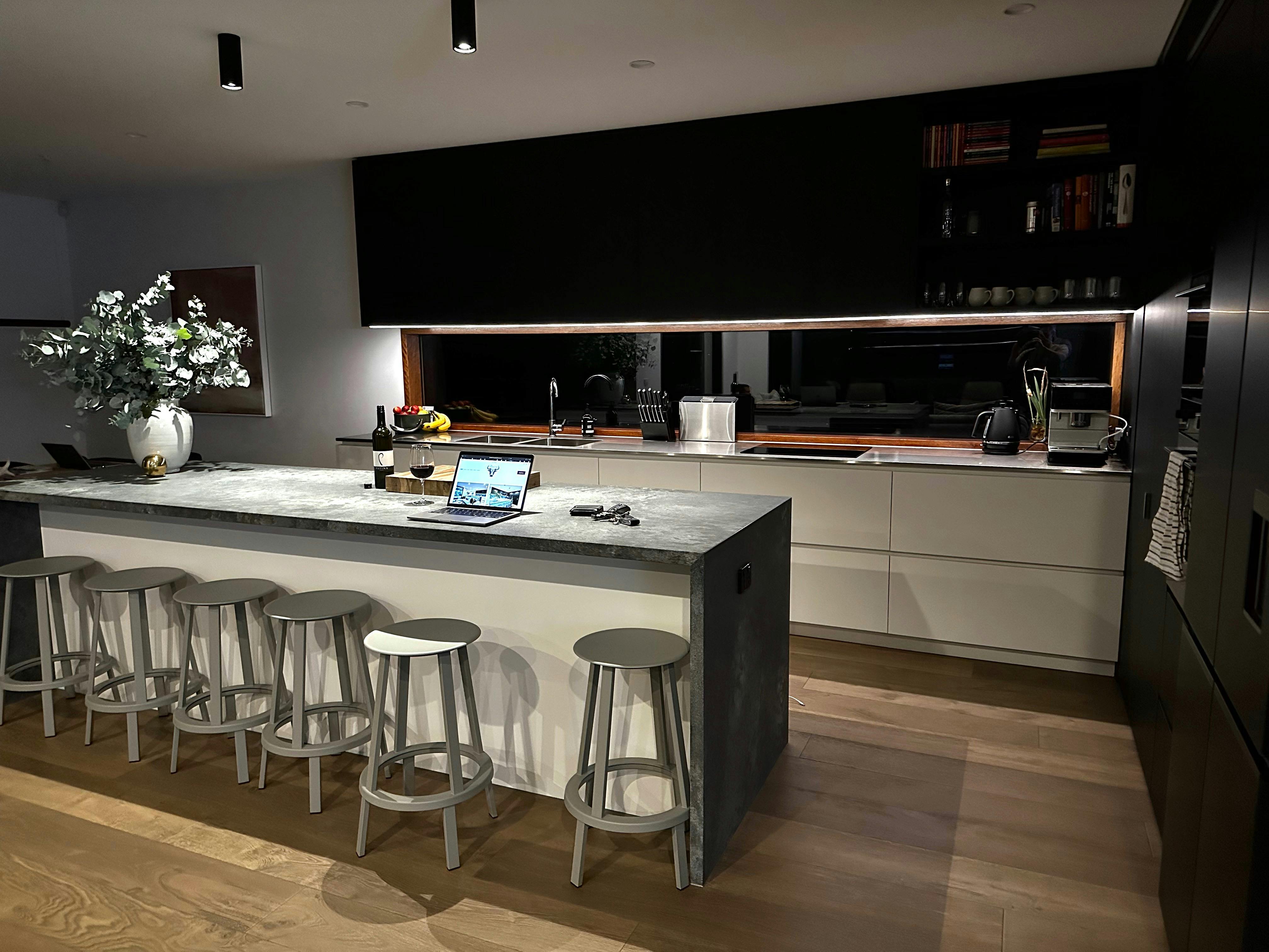 The Horned Cow - Kitchen