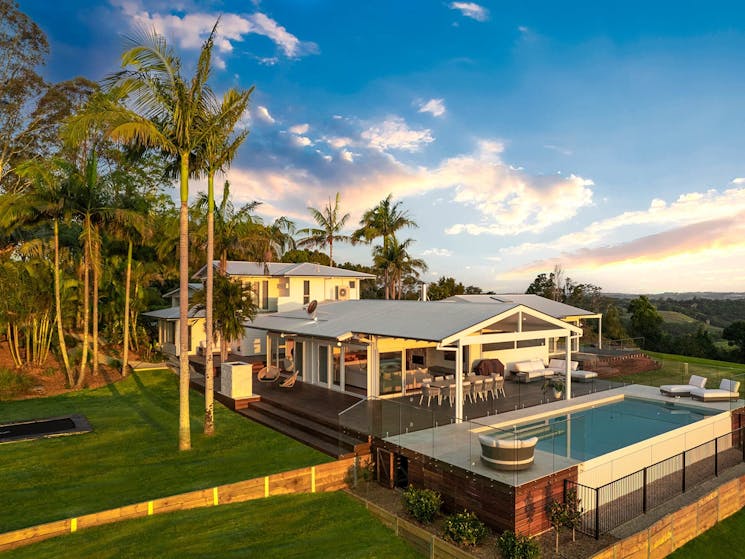 Miren-Estate-Byron-Bay-Garden-House-and-Views-at-Sunset