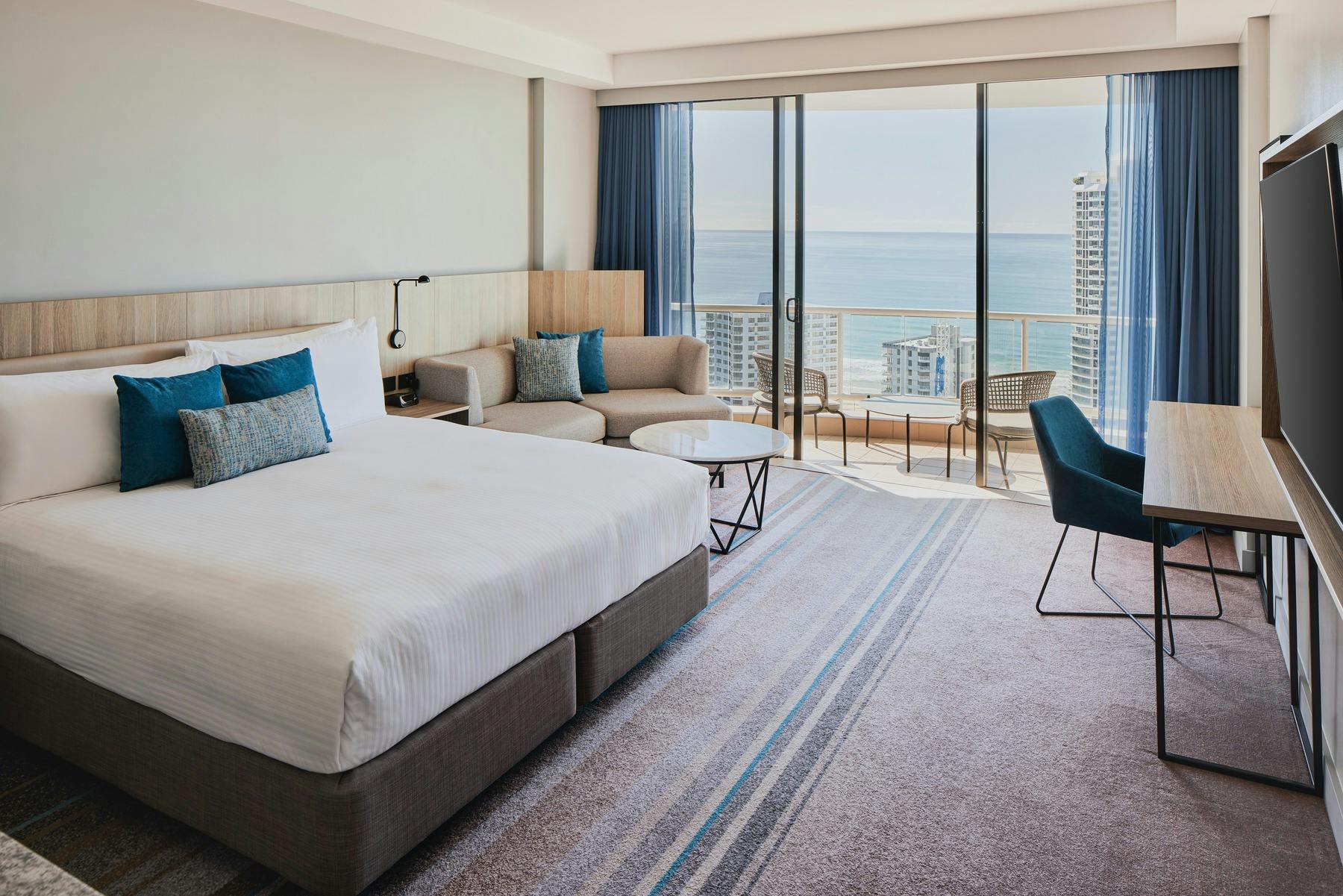 Crowne Plaza Surfers Paradise