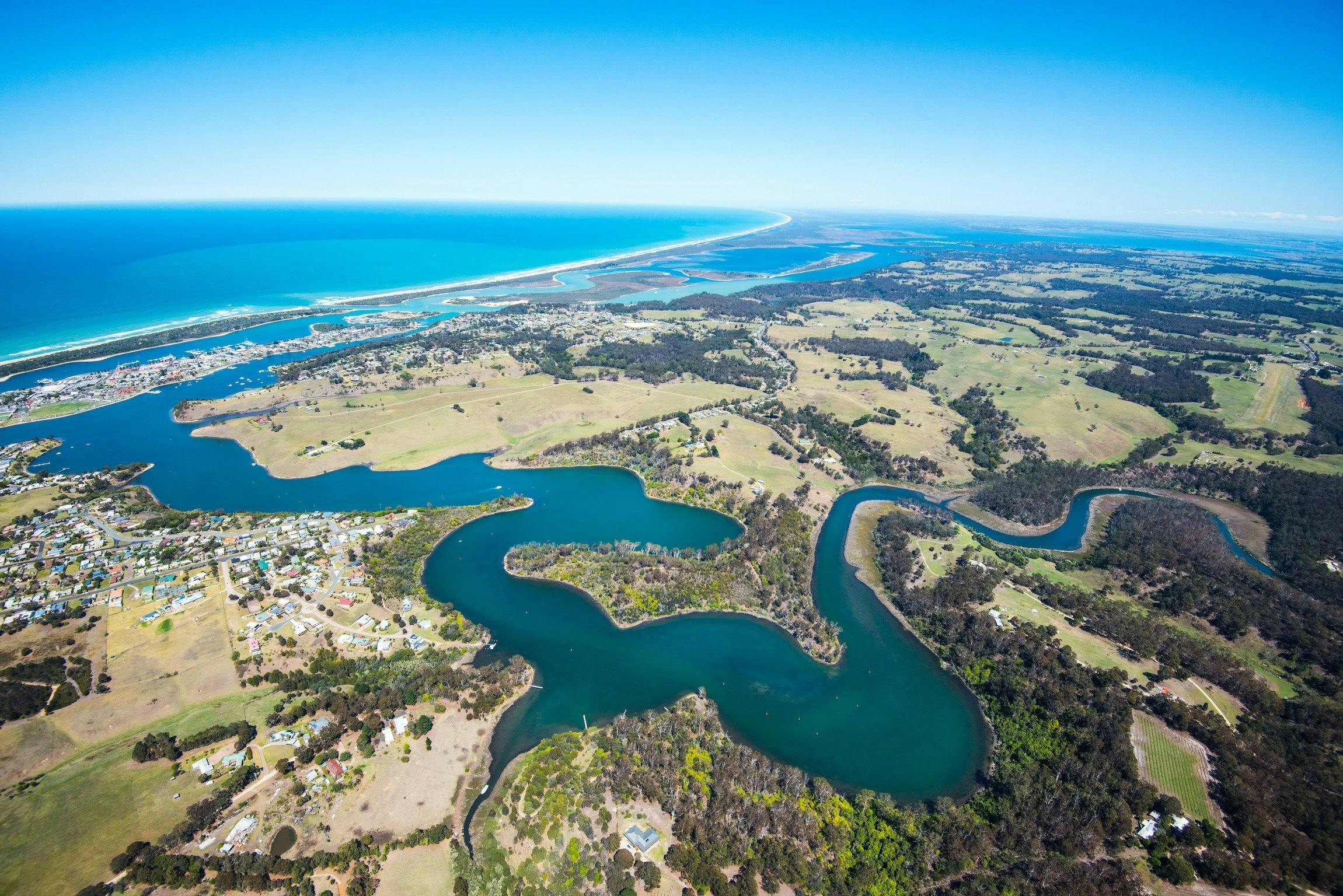 The North Arm and Lakes Entrance Airfield