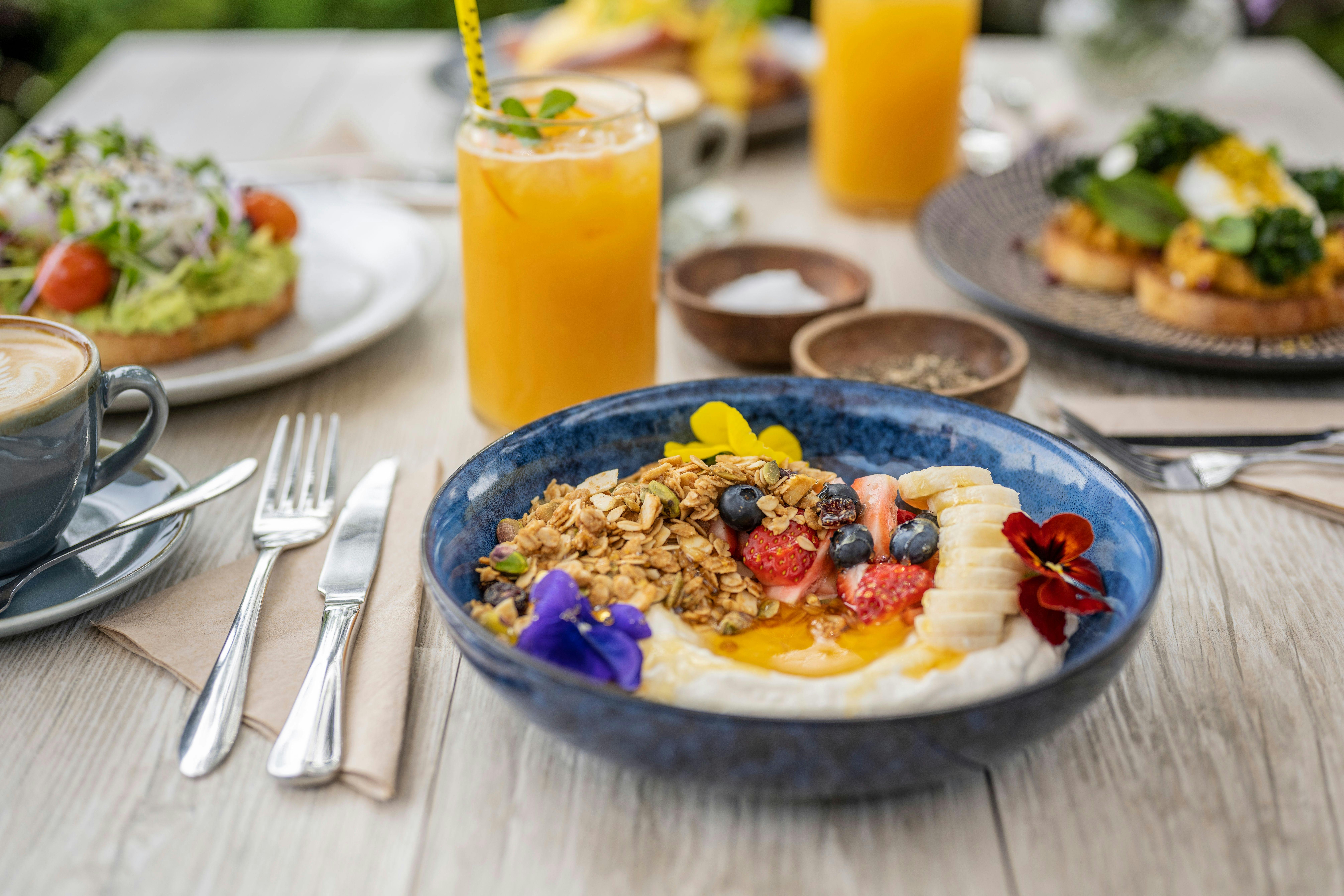Breakfast at EBL