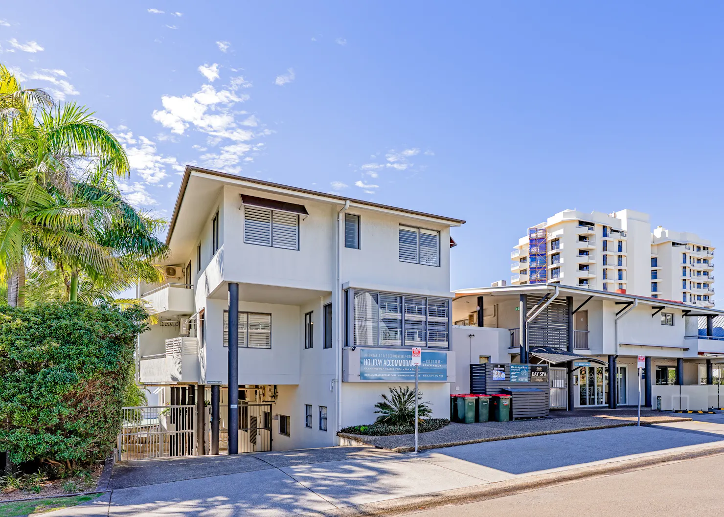 Entrance of Coolum beach resort