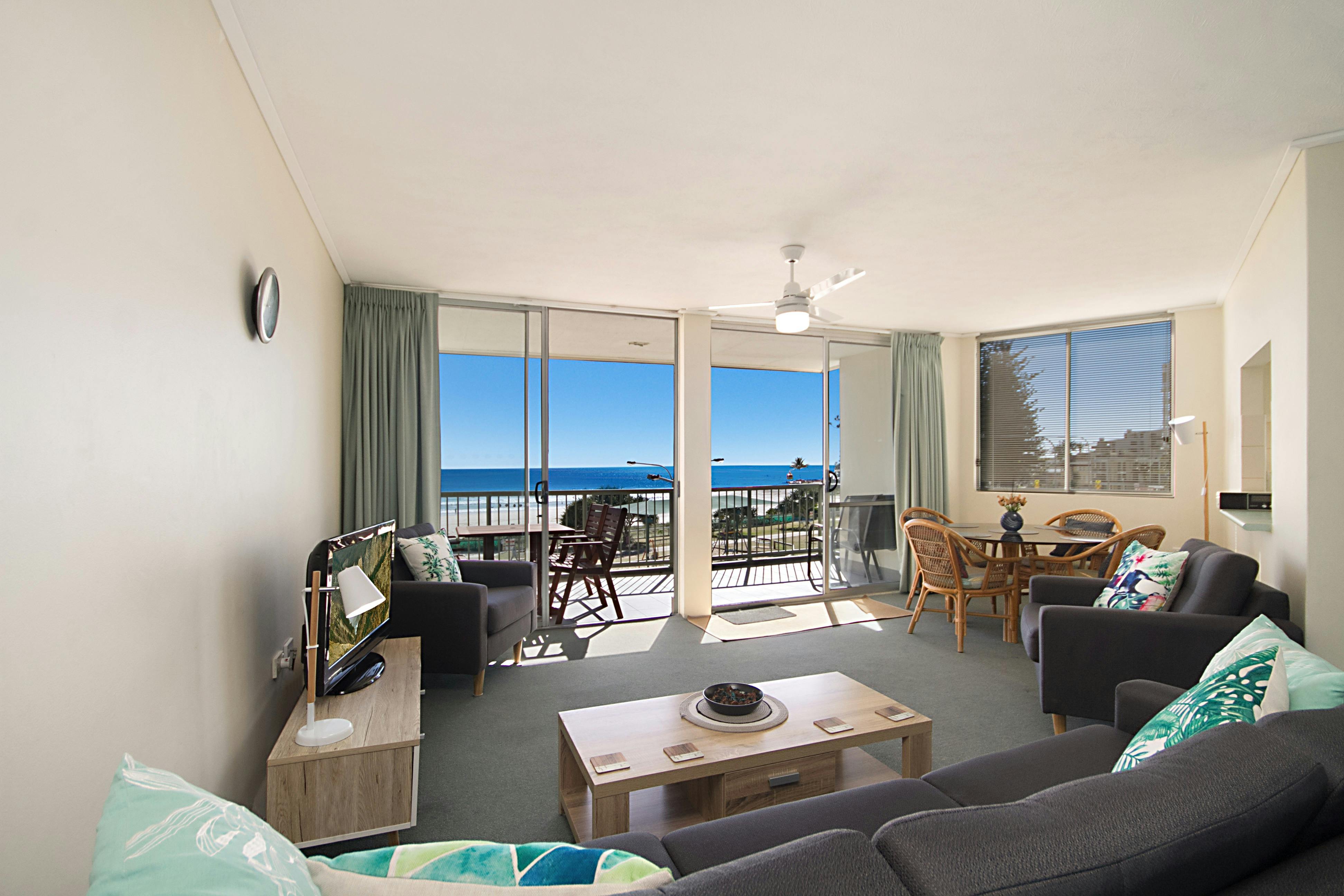 Kingston Court Unit 11 - Coolangatta
