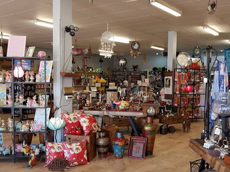 TSG Giftware Retail Outlet Young Hilltops Region NSW 2594