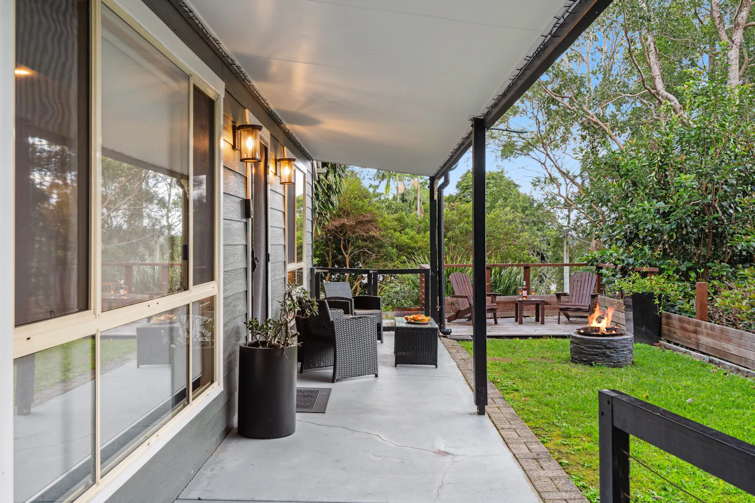 Wattle Cottage - A Stylish Hinterland Escape