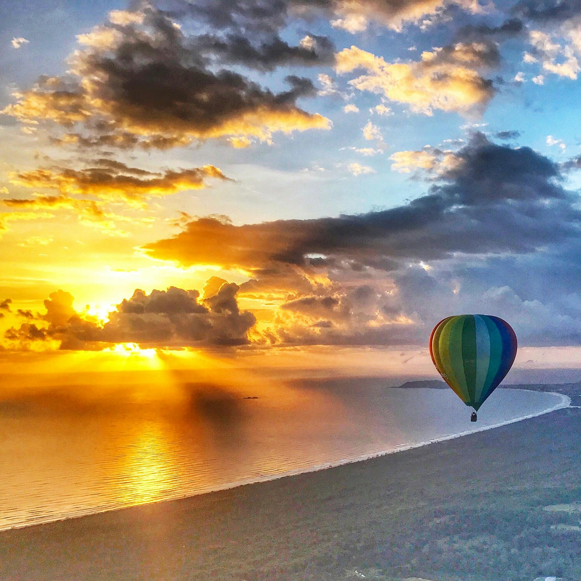 Balloon Flight over Byron Bay region