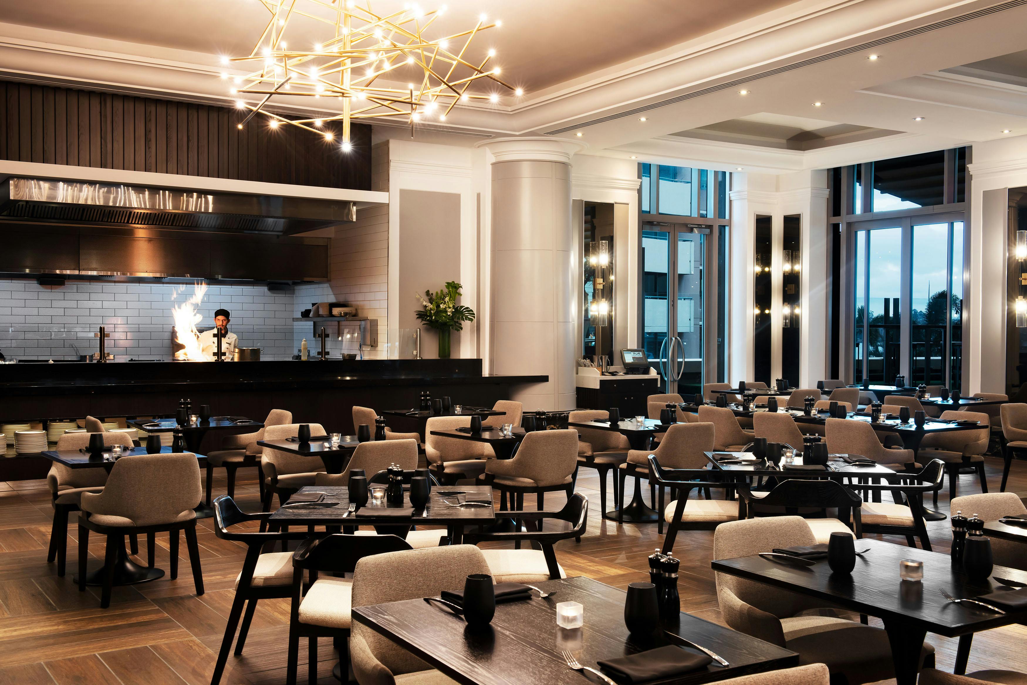 Motion Dining - Breakfast, Lunch & Dinner