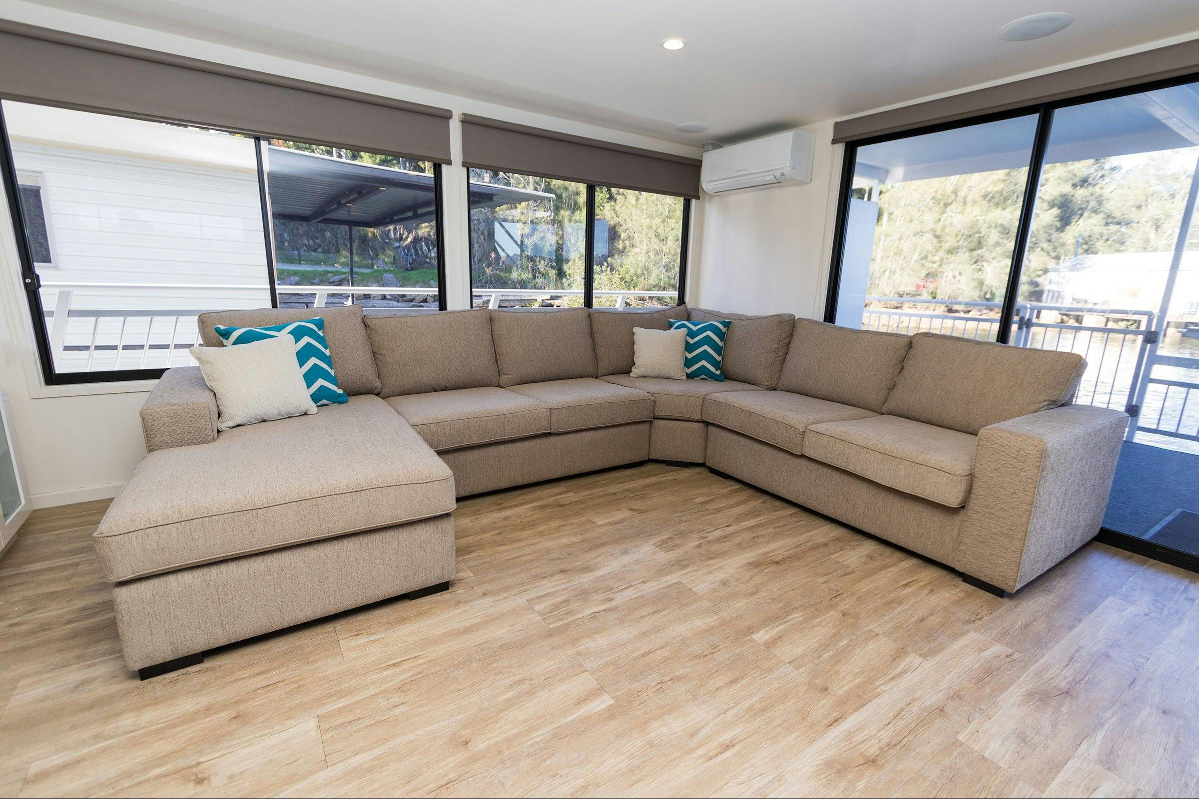 클라이드 강 하우스보트