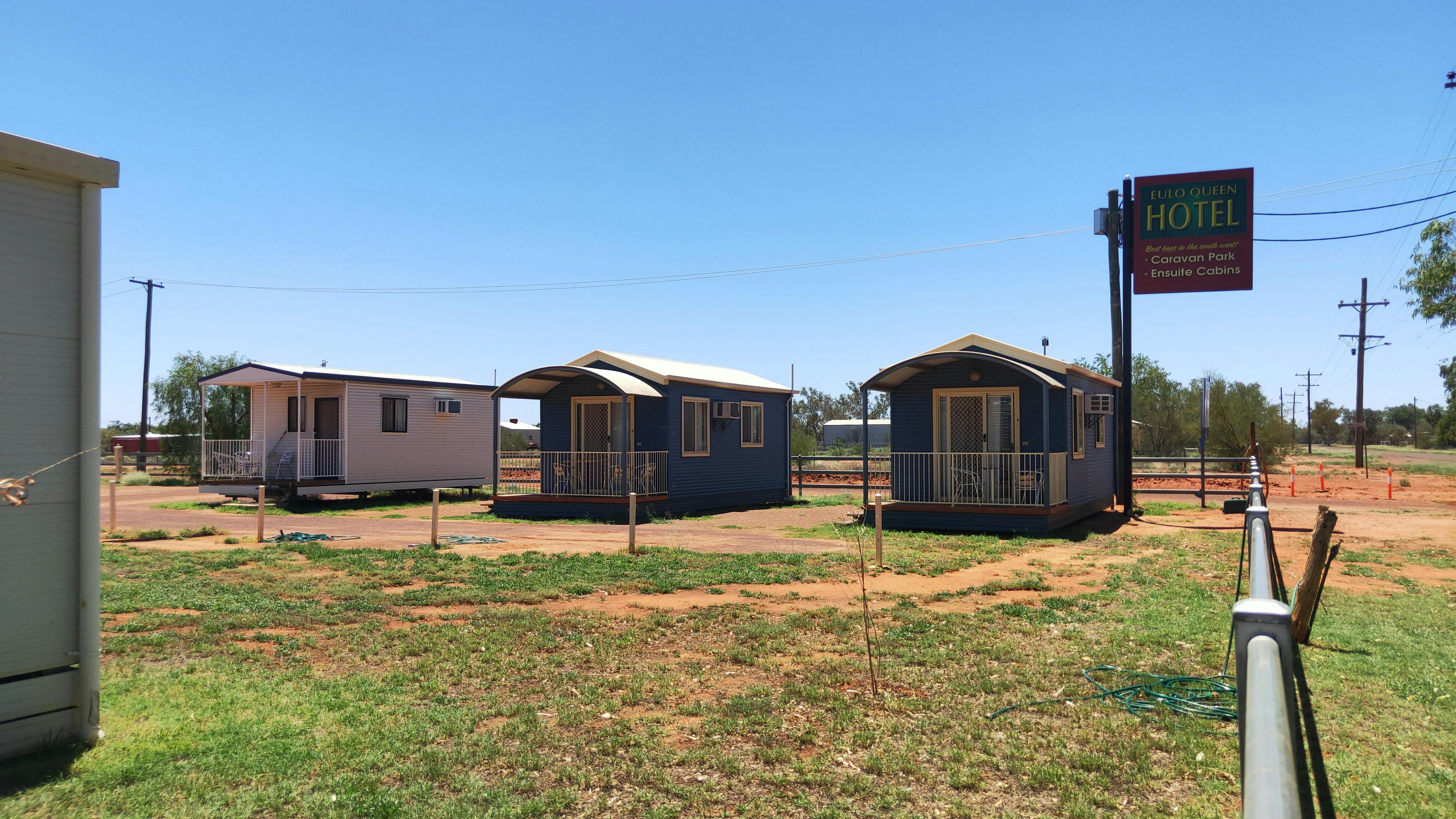 Accommodation at the Eulo Queen Hotel