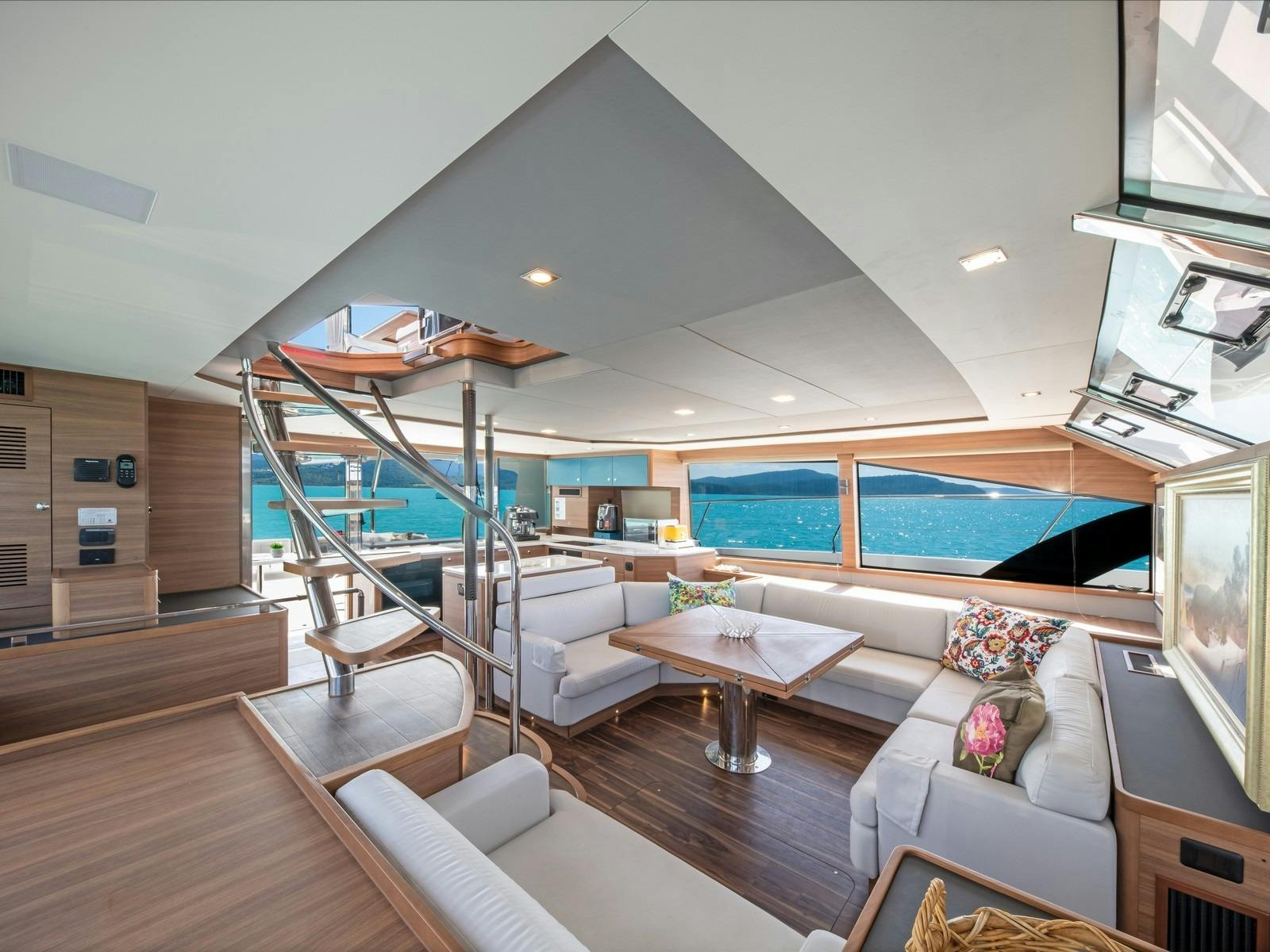 Aquila 54 - Saloon and galley