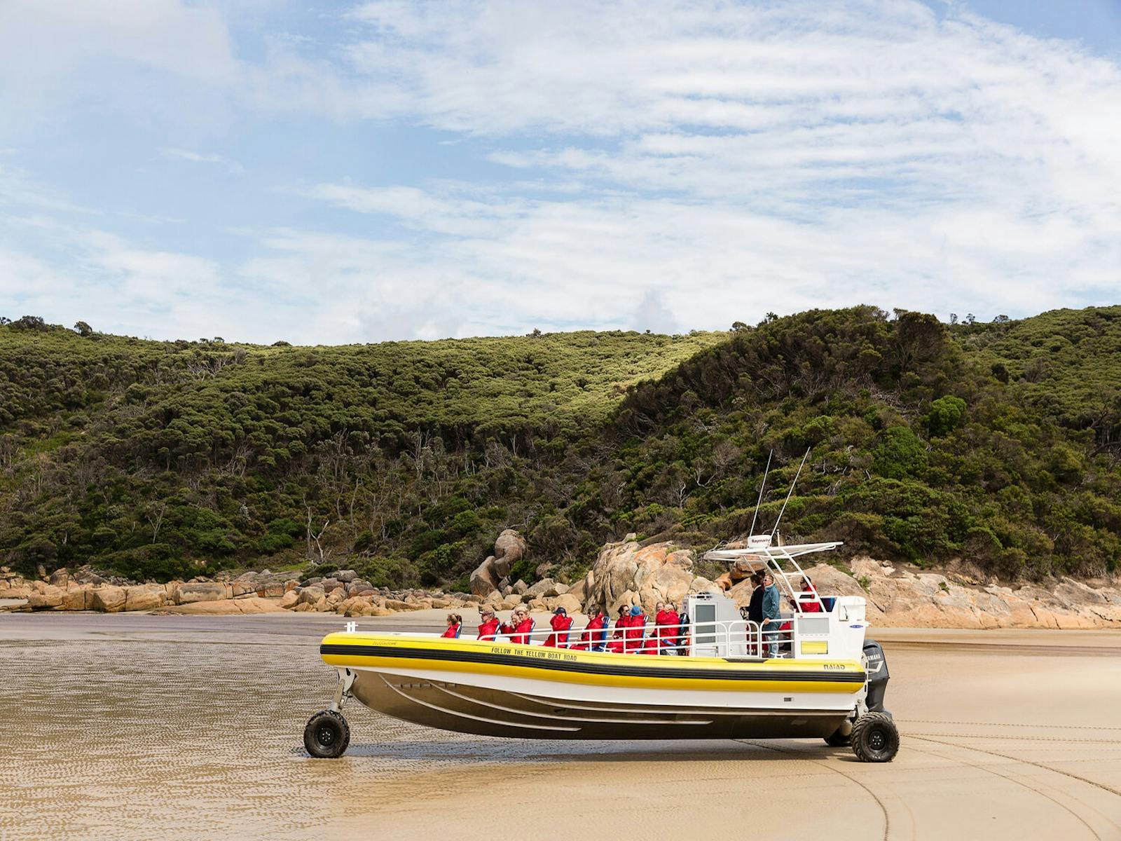 Wanderer Adventures boat