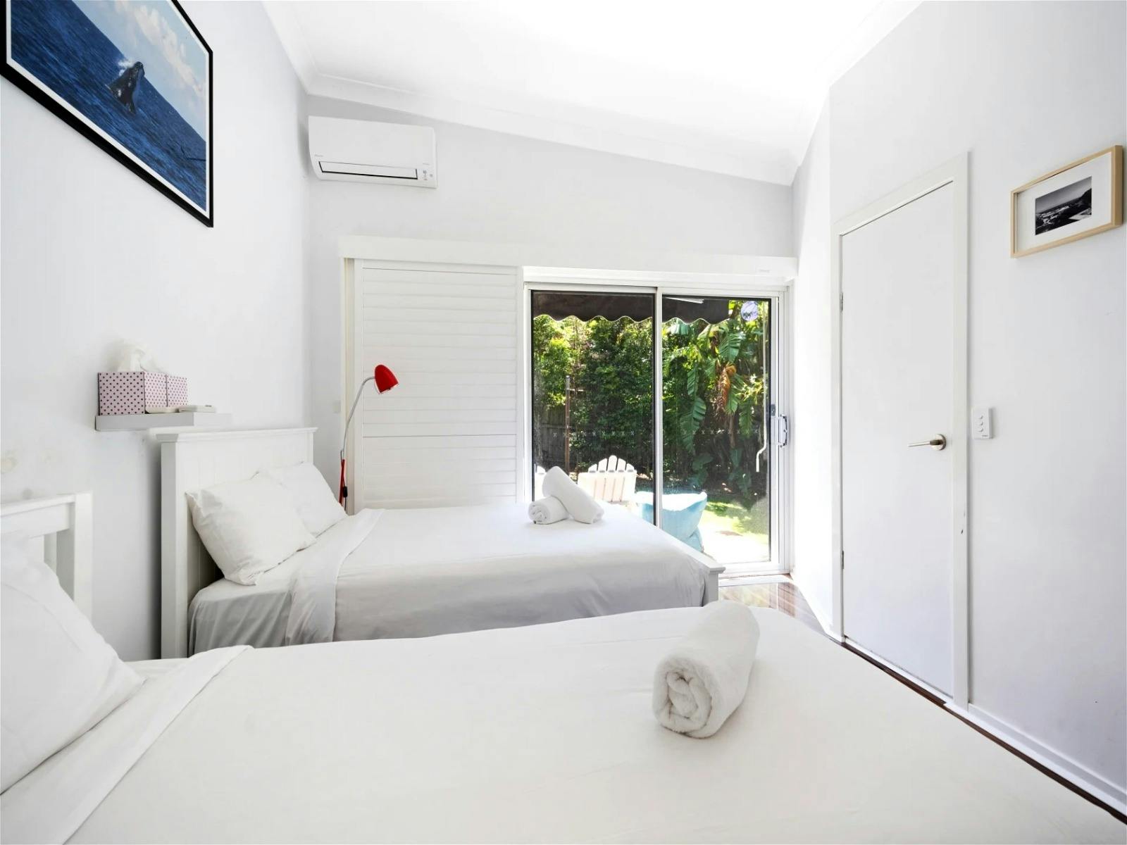 싱글 침대 2개가 있는 객실로 공유하기에 이상적입니다.