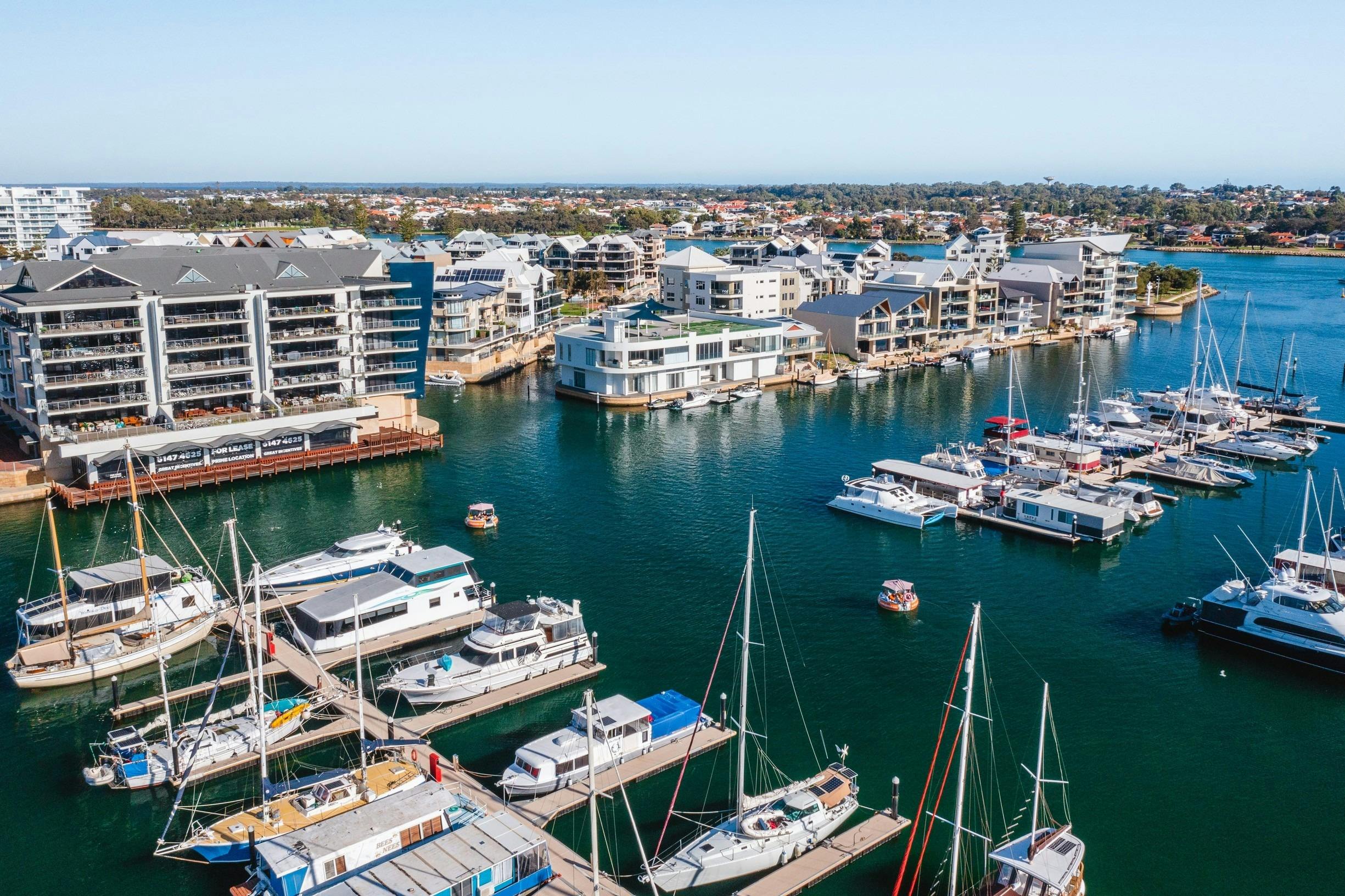 Sea West, Mandurah