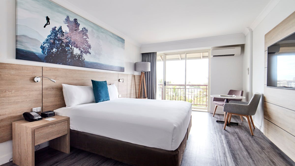 Deluxe King Room
