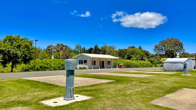 Gunning Caravan Park - Powered sites