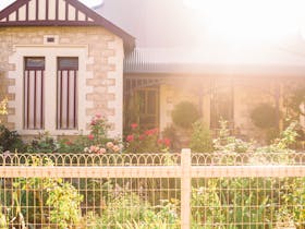 Hamilton House Bed And Breakfast