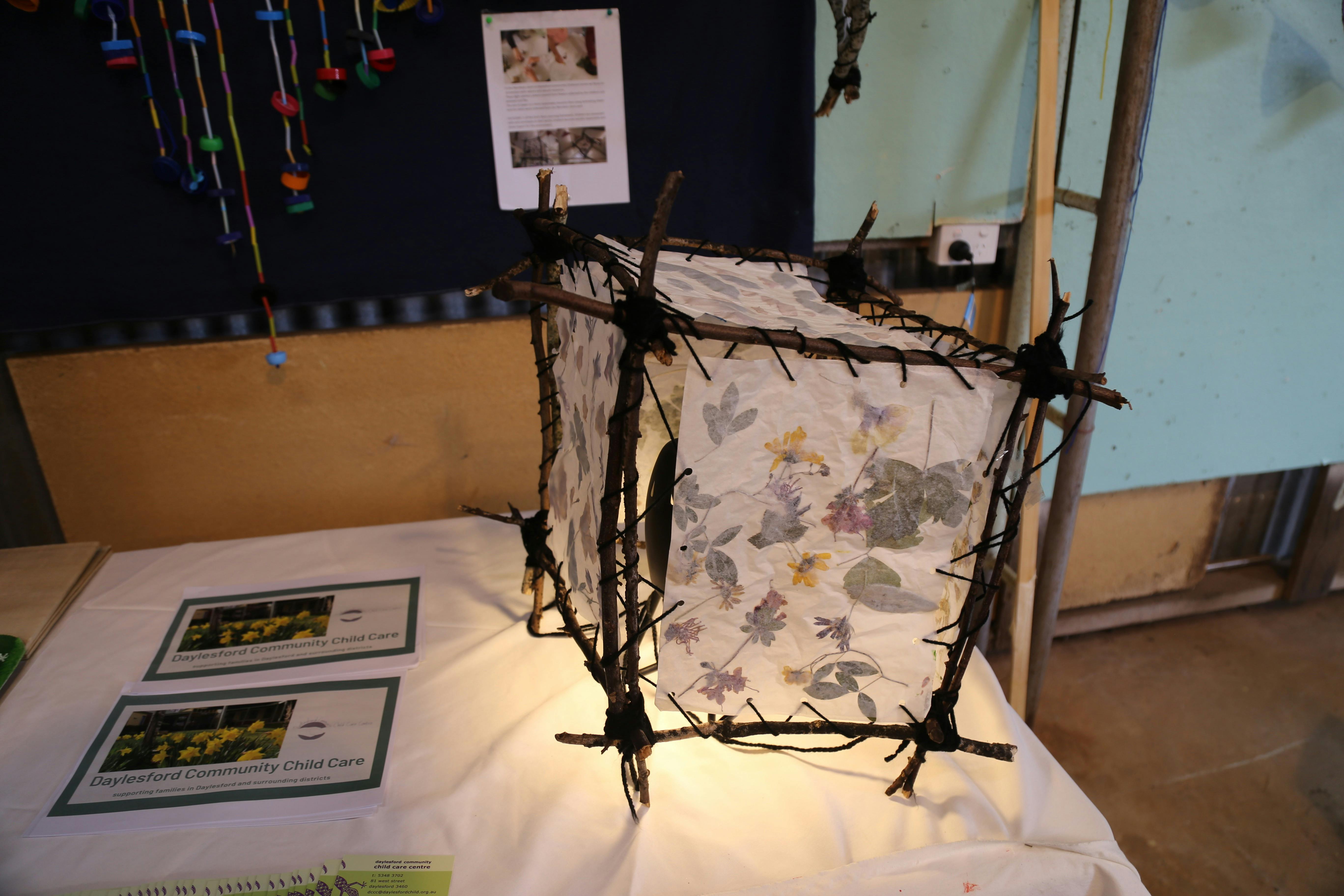 Lamp made of nature fibres