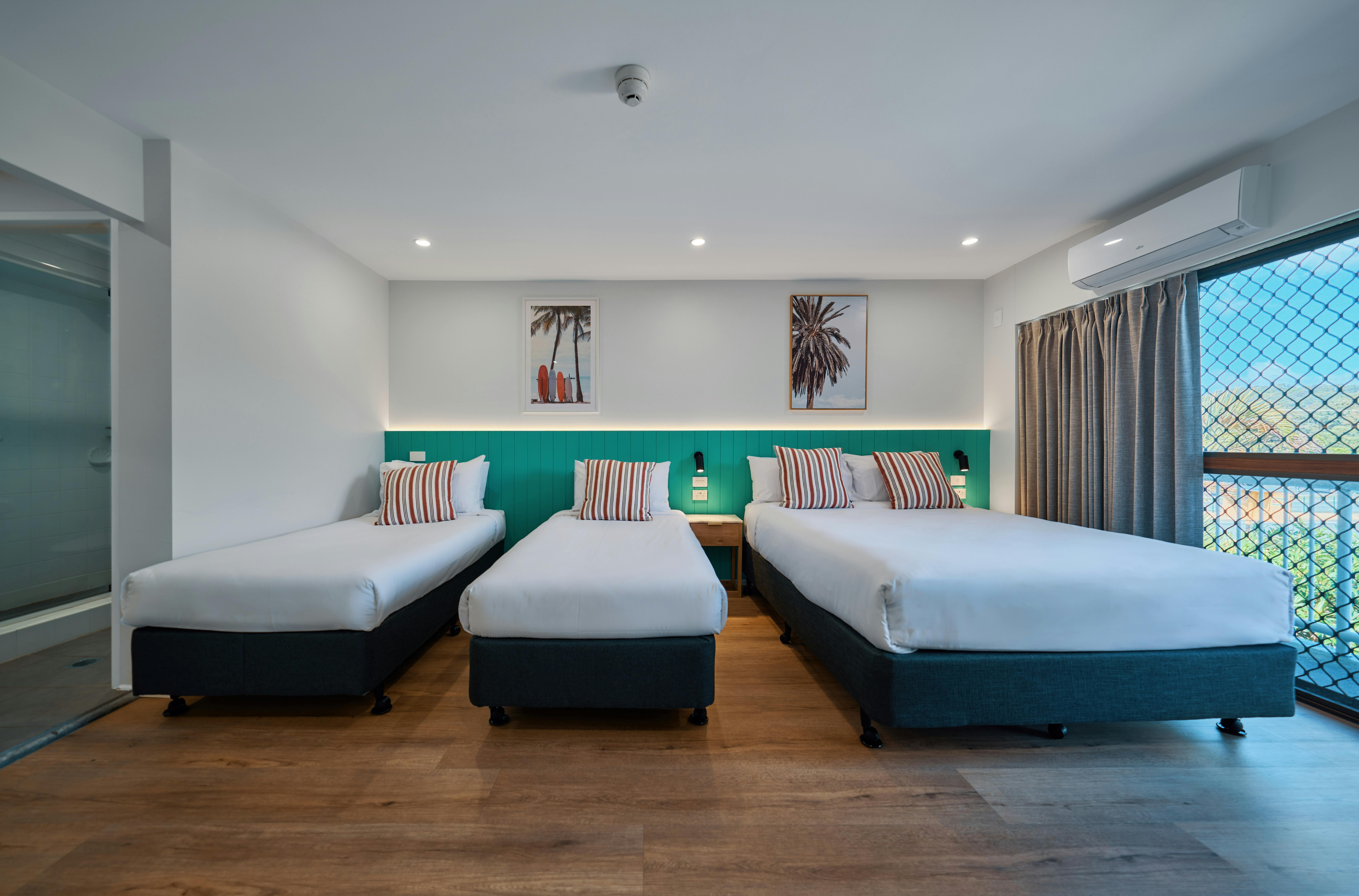 Deluxe Family Room