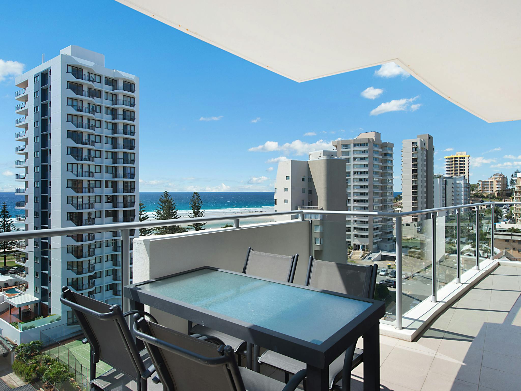 Balcony with Views Balcony with Views
