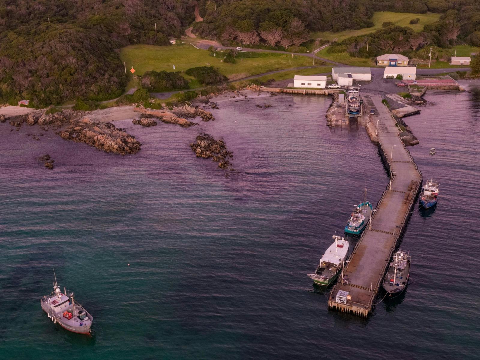 Currie Harbour, King Island
