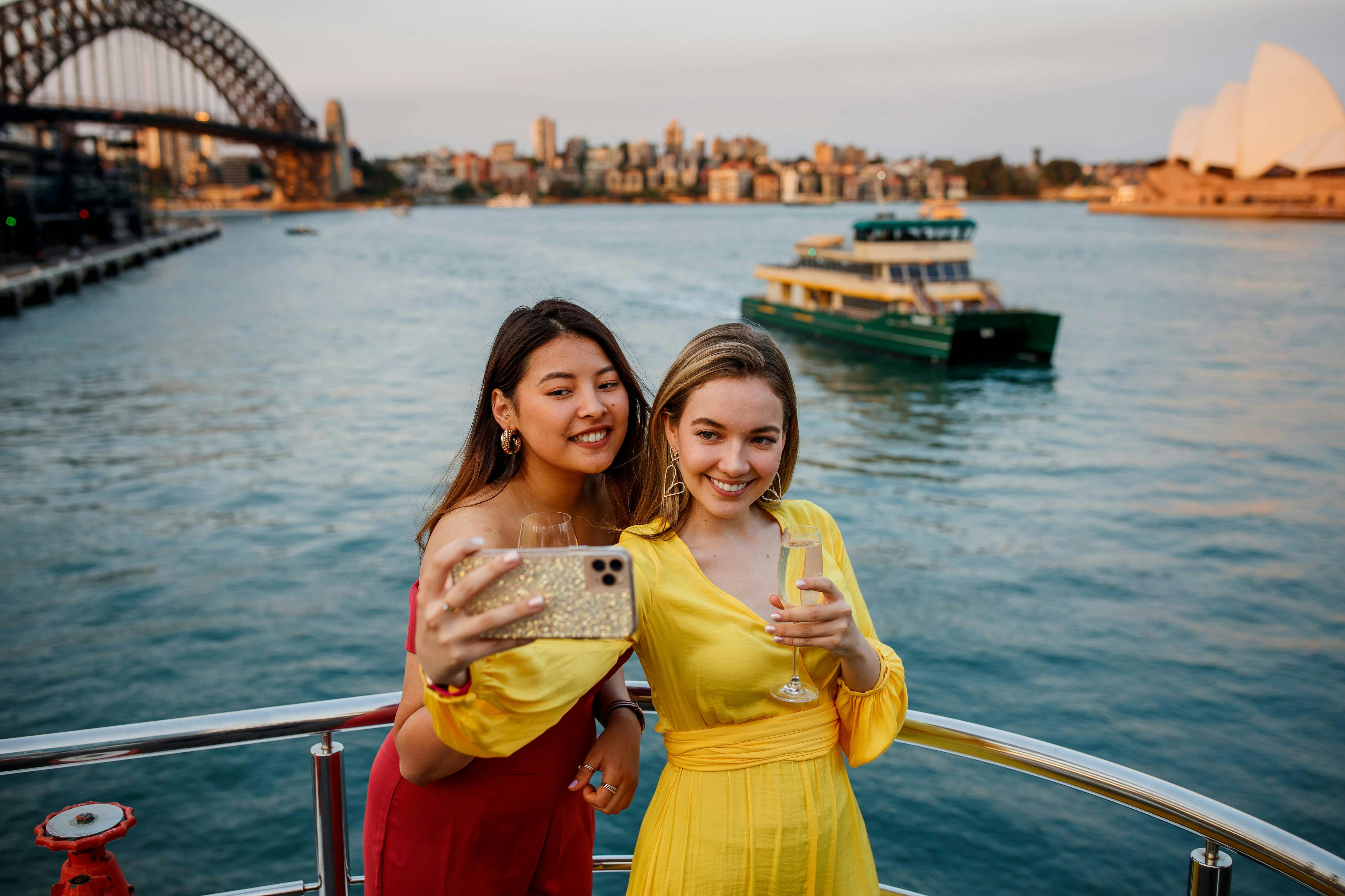 Harbour View Lunch Cruise on Sydney Harbour