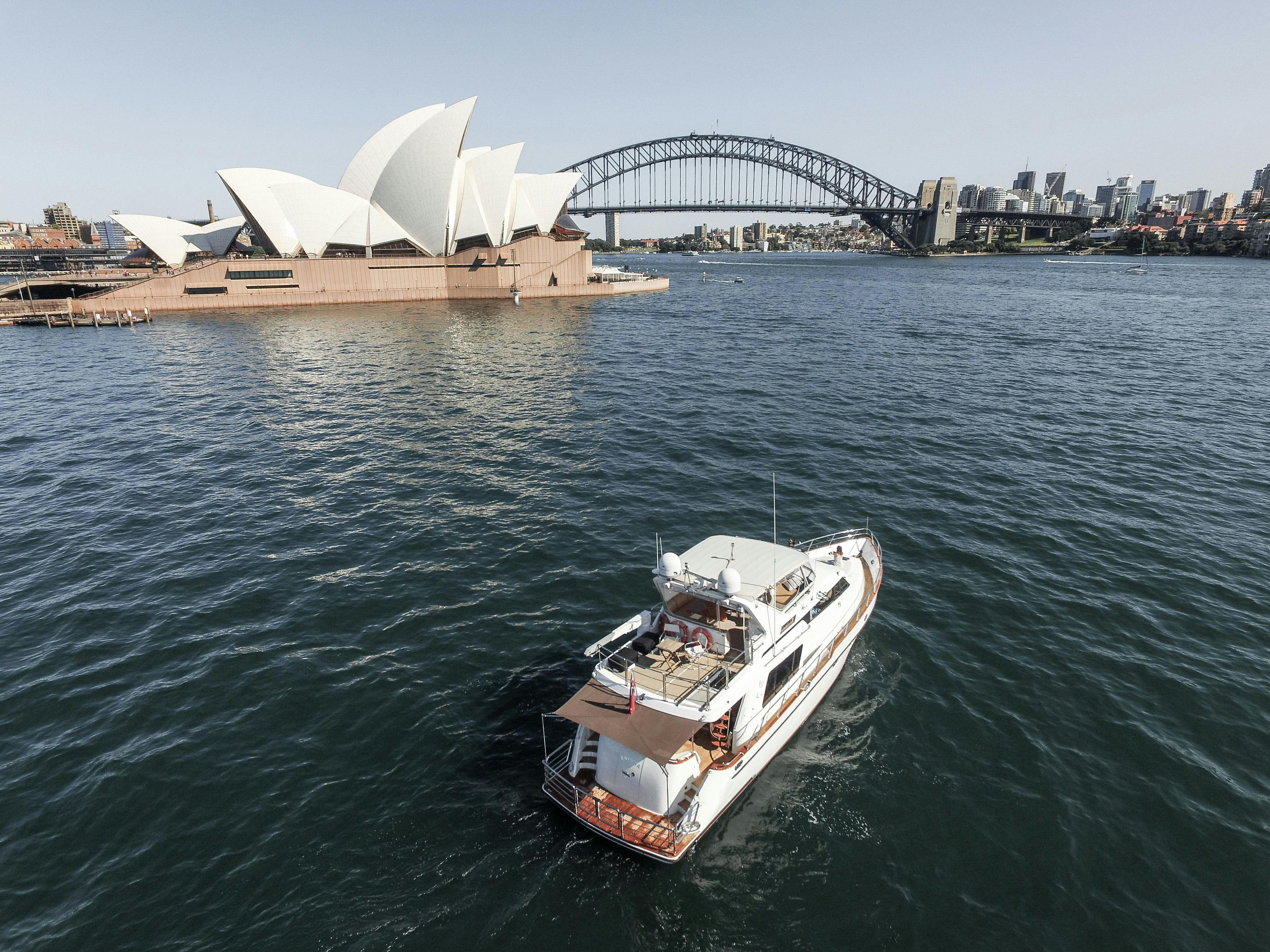 Luxury Boat Hire Sydney