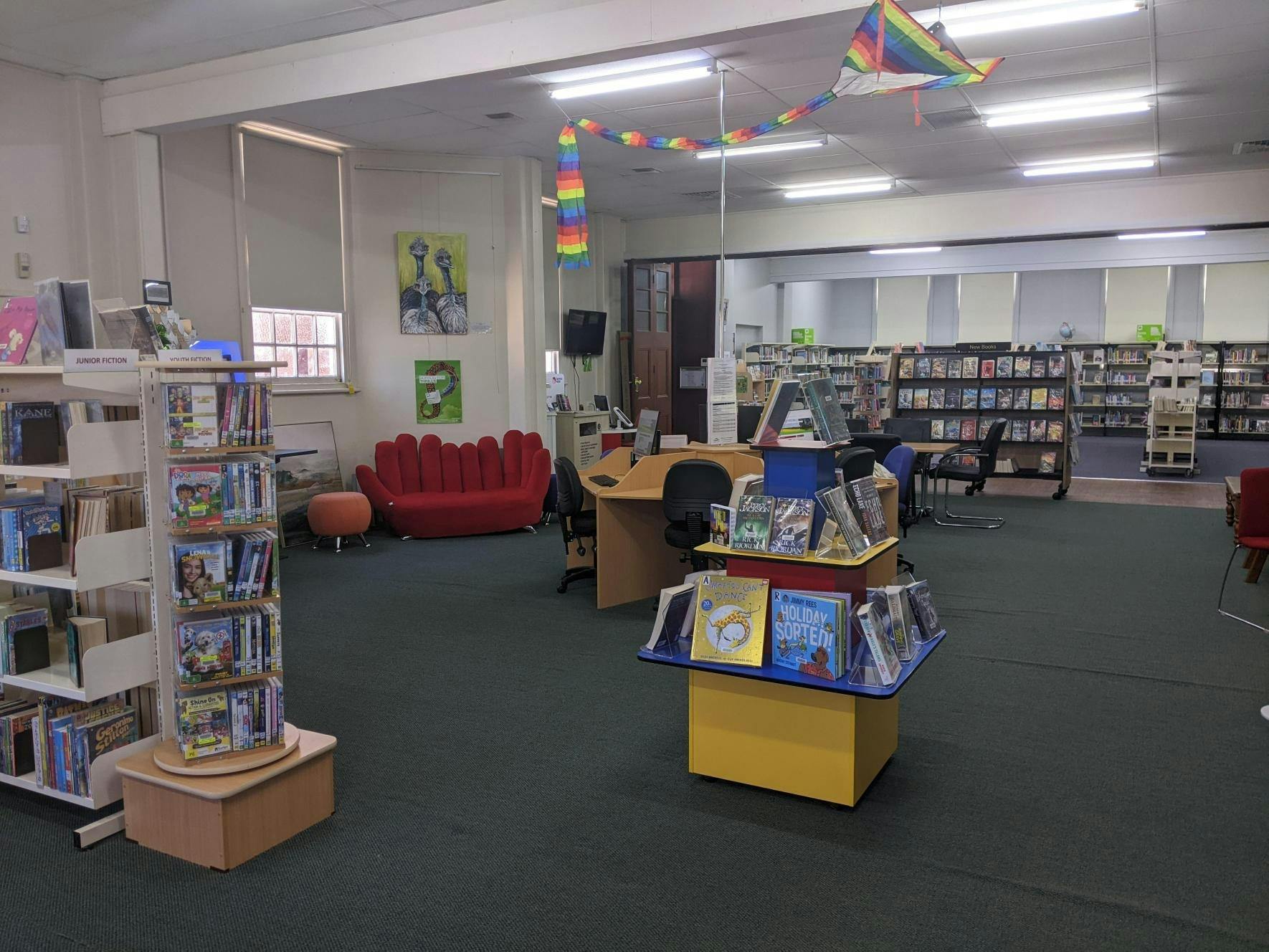 ハーデン図書館の内部