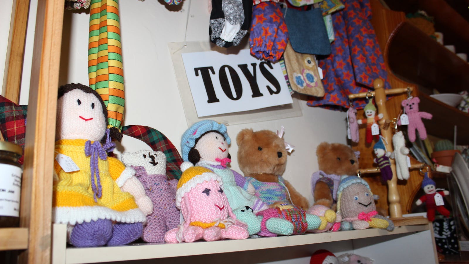 Grimwoods Craft Shop