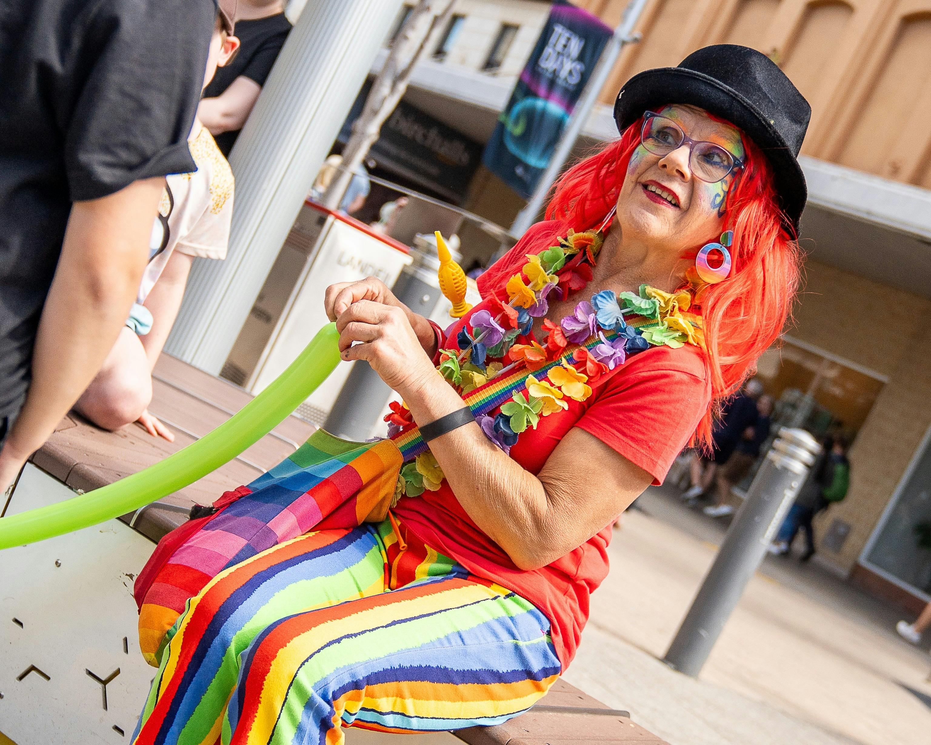 Marcelle creating balloon animals