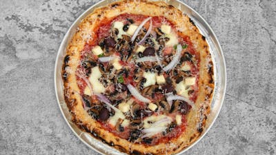 San Marzano Tomatoes, Fior de latte, Mushrooms, Olives, Spanish onion finish with Spicy Hot Peppers