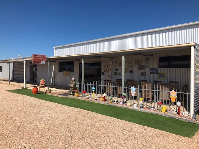 Noelenes Book Cafe