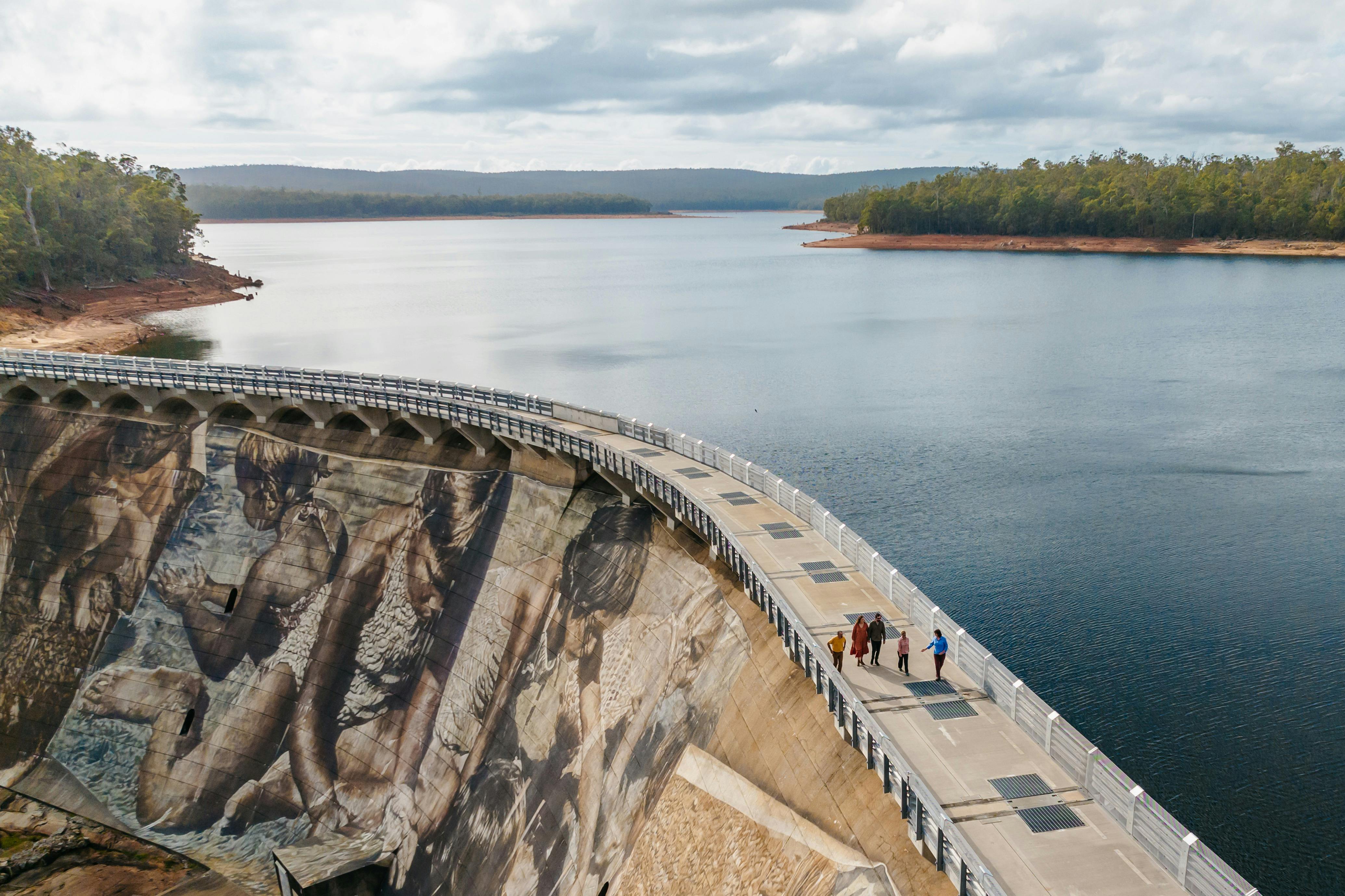 Wellington Dam Mural