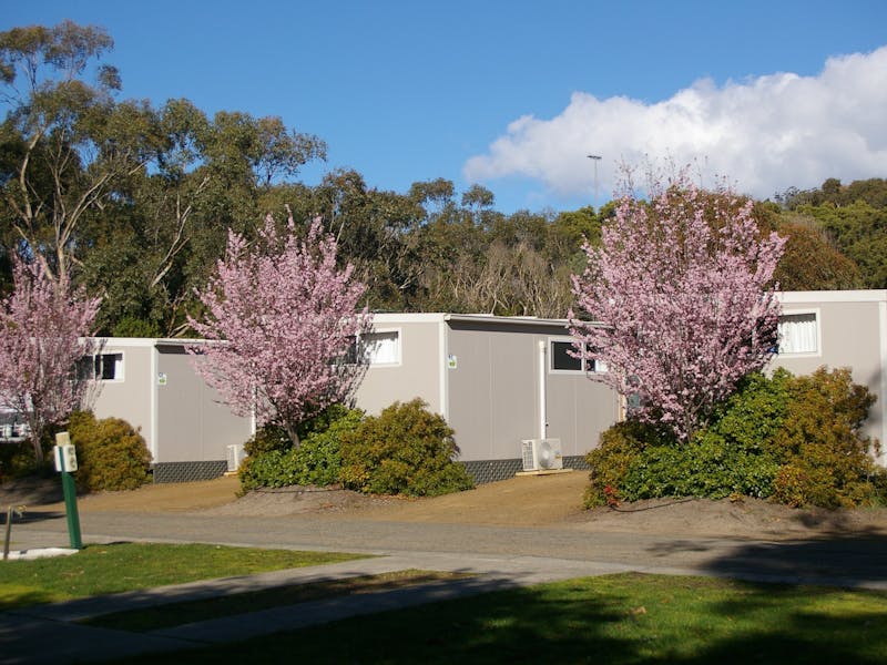 Park cabin image